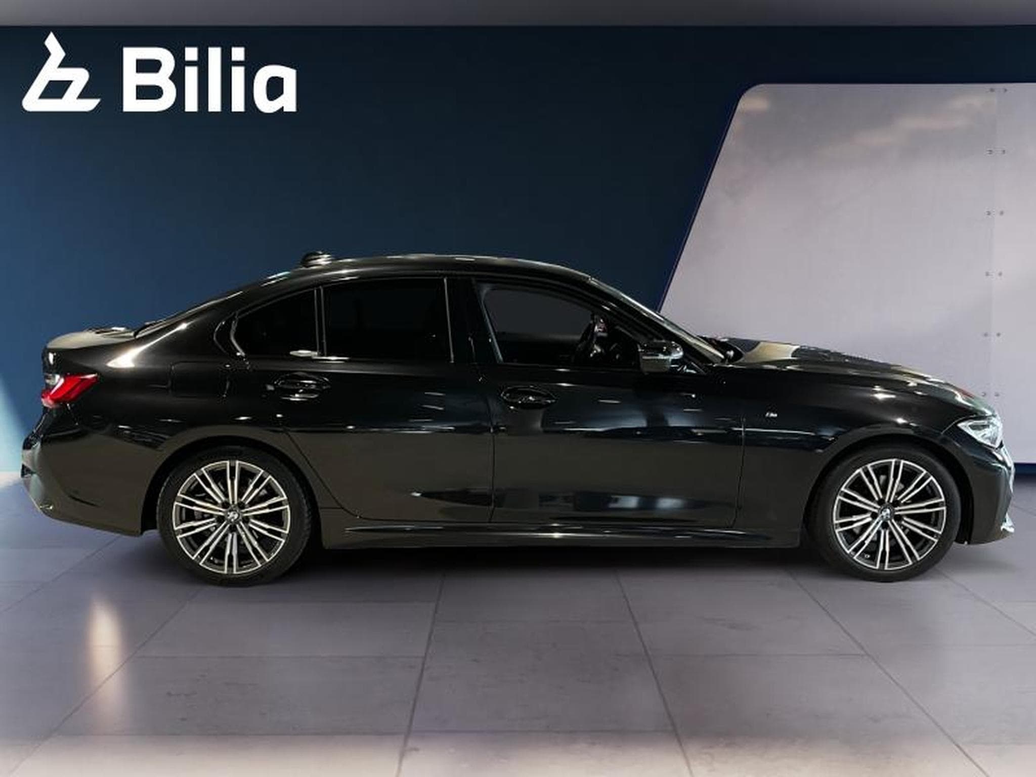BMW 320 320i Berline M Sport (2022) - Photo 4