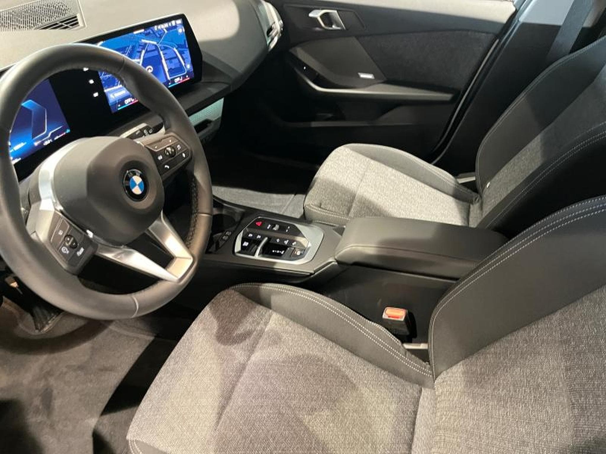 BMW 120 120i Hatch M Sport (2025) - Photo 10