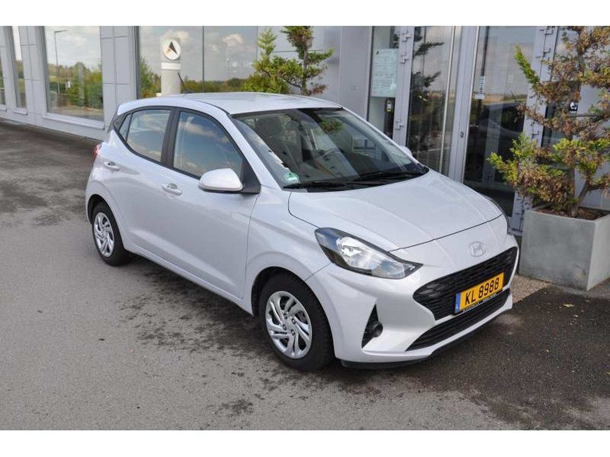 Hyundai i10 TWIST 63 MT5 (2025) - Photo 1