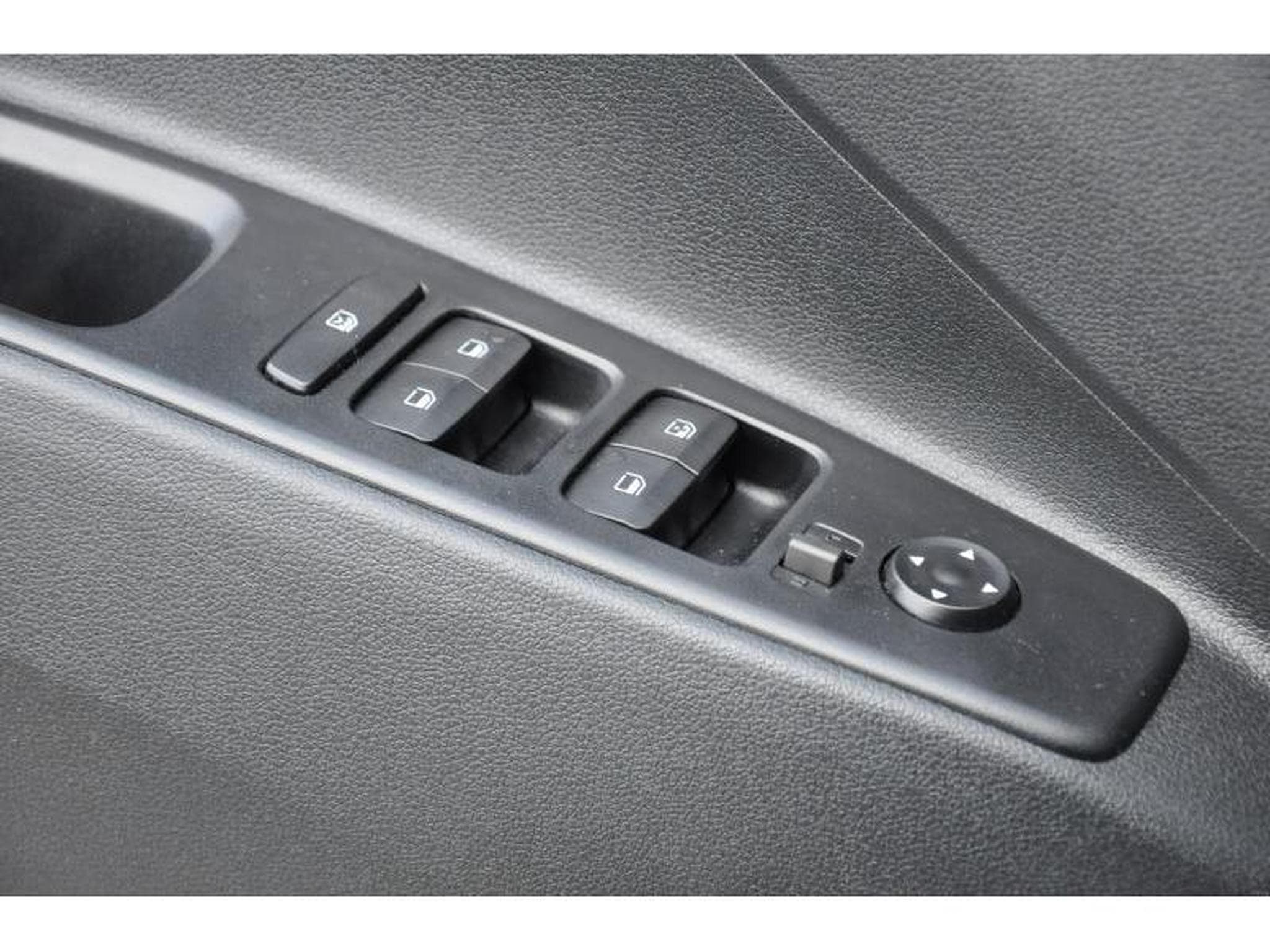 Hyundai i10 TWIST 63 MT5 (2025) - Photo 19
