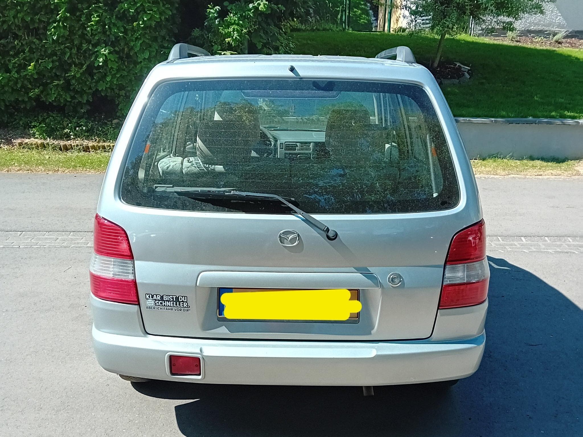 Mazda Demio (1999) - Photo 1
