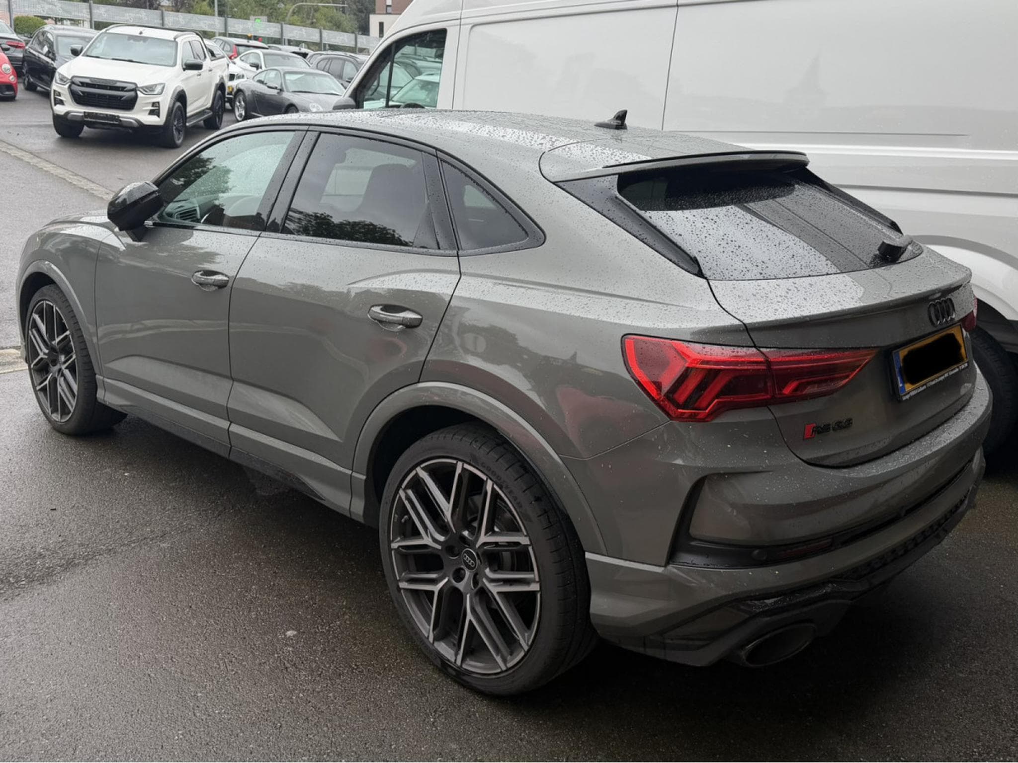 Audi RSQ3 10 YEARS EDITION 2.5 TFSI SPORTBACK QUATTRO SONOS PANO CUIR (2024) - Foto 2