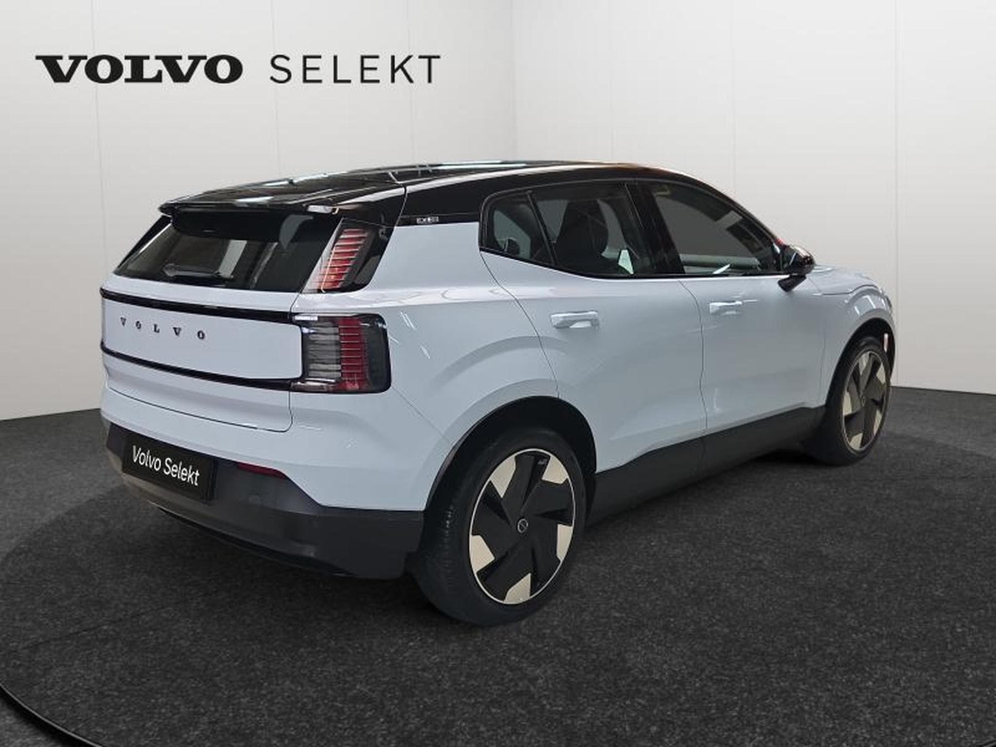 Volvo EX30 Plus SMER / Elecrique (2024) - Foto 2