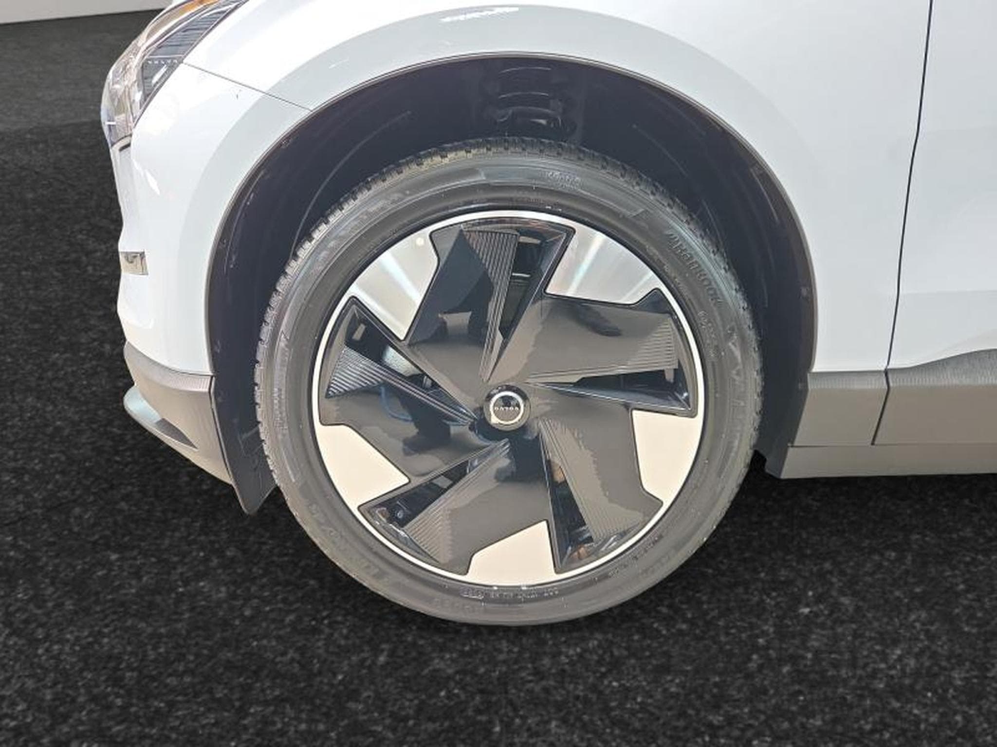 Volvo EX30 Plus SMER / Elecrique (2024) - Foto 14