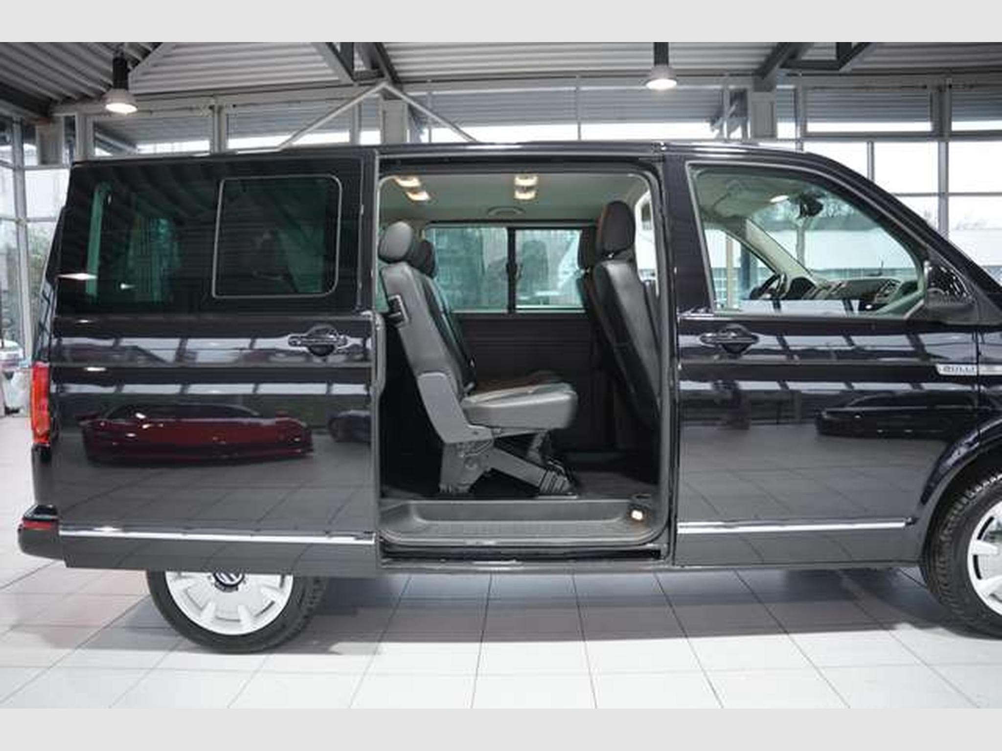 VW T6.1 2.0 TDI DSG Comfortline *ACC*8-Sitz (2017) - Foto 14