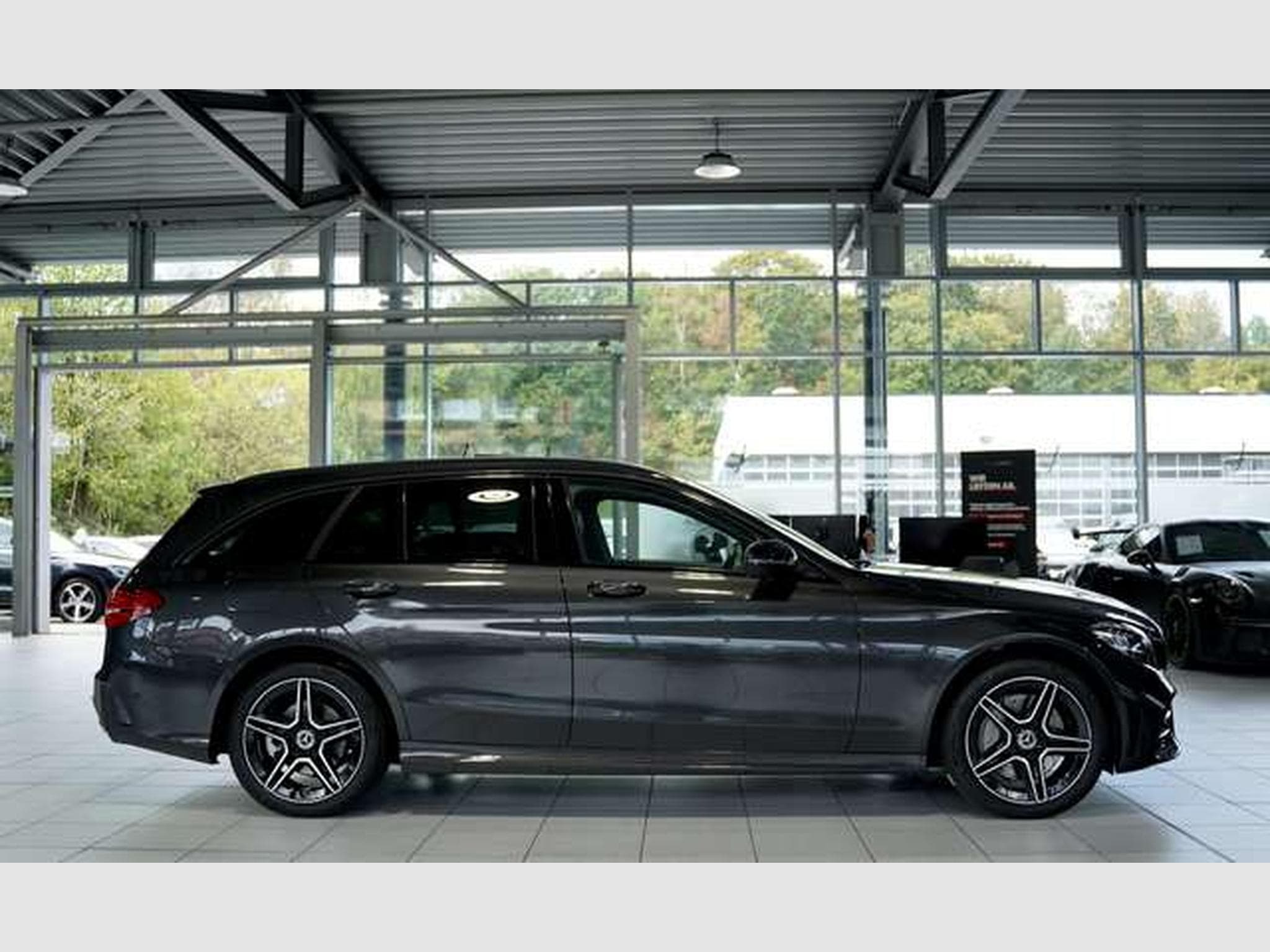 Mercedes C 300 t e AMG Line *1.Hand *Pano *Night *Leder (2021) - Photo 7