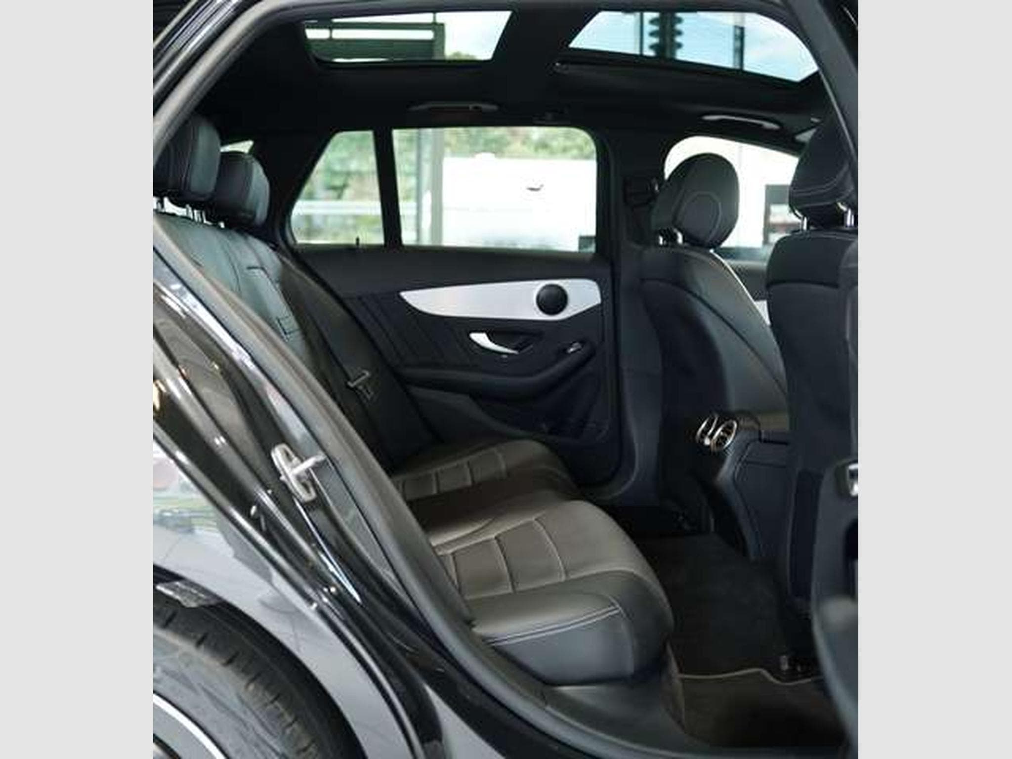 Mercedes C 300 t e AMG Line *1.Hand *Pano *Night *Leder (2021) - Photo 21