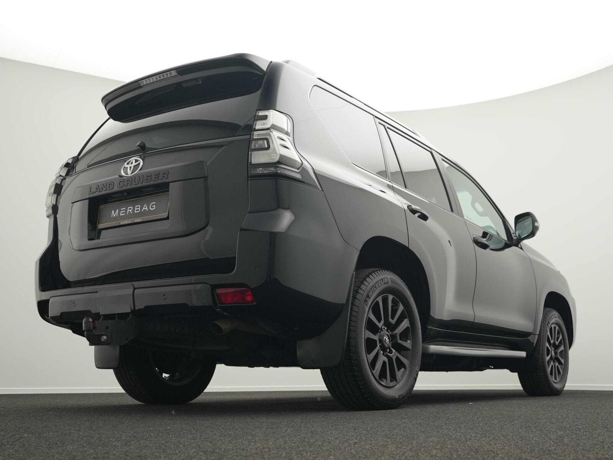 Toyota Land Cruiser 2.8 D4-D TEC-Edition (2023) - Foto 11