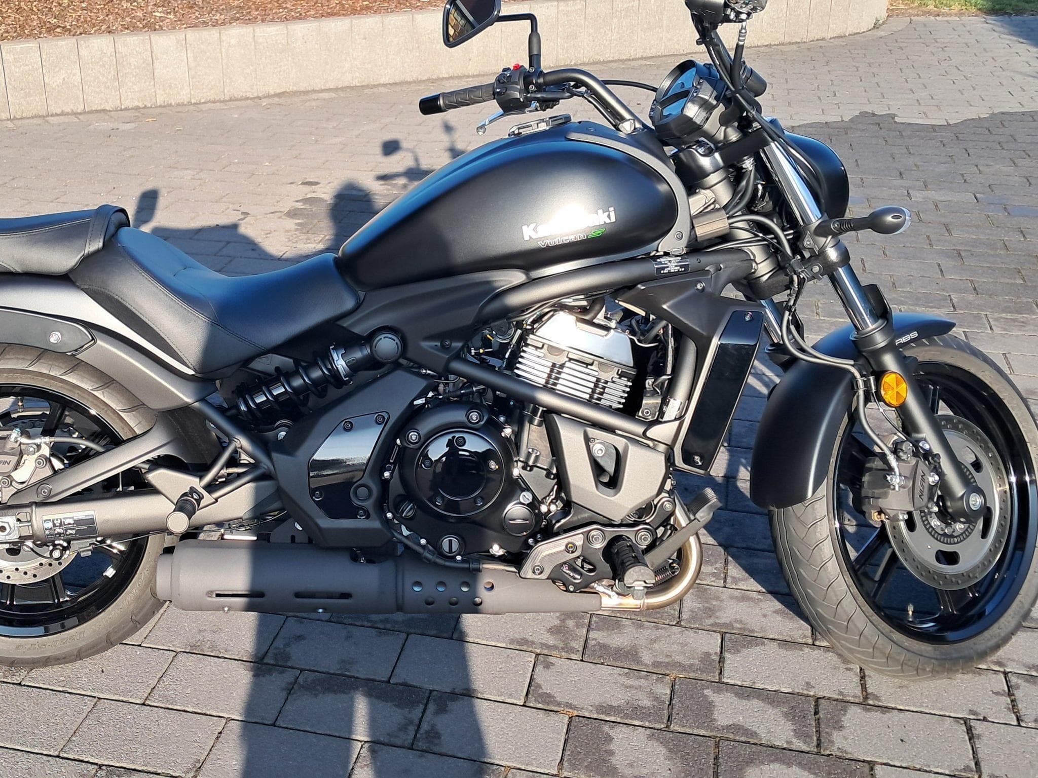 Kawasaki Vulcan S (2024) - Photo 2