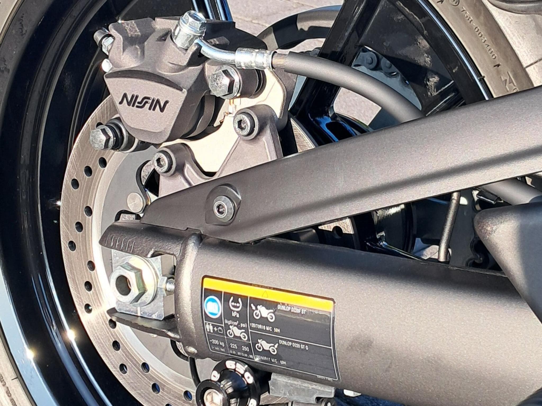 Kawasaki Vulcan S (2024) - Photo 5