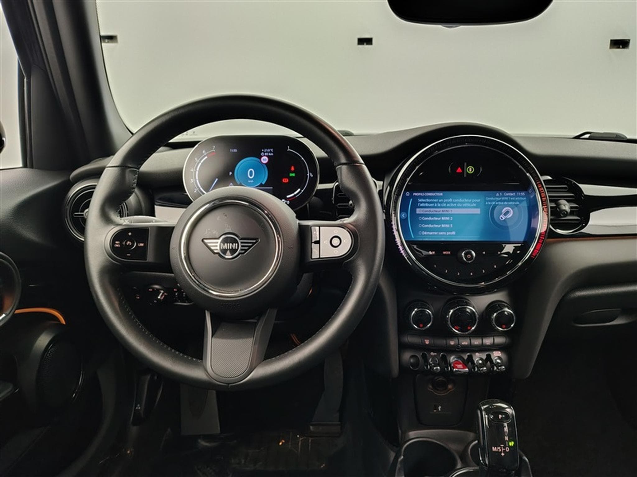 MINI Cooper 1.5A Cooper DCT S-CUIR / NAVI / FULL LED / PDC (2023) - Photo 9