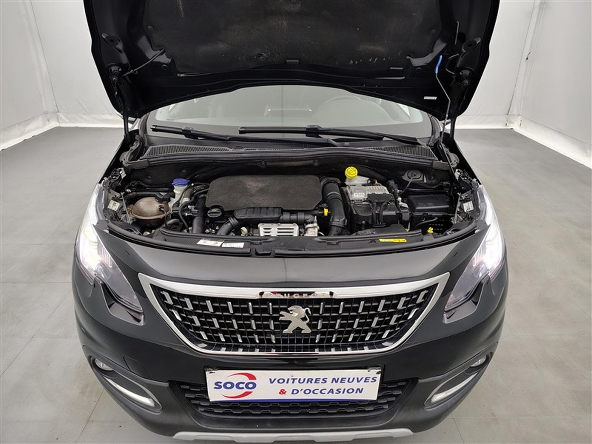Peugeot 2008 1.2 PureTech Allure S-CUIR / NAVI / CARPLAY (2018) - Photo 18