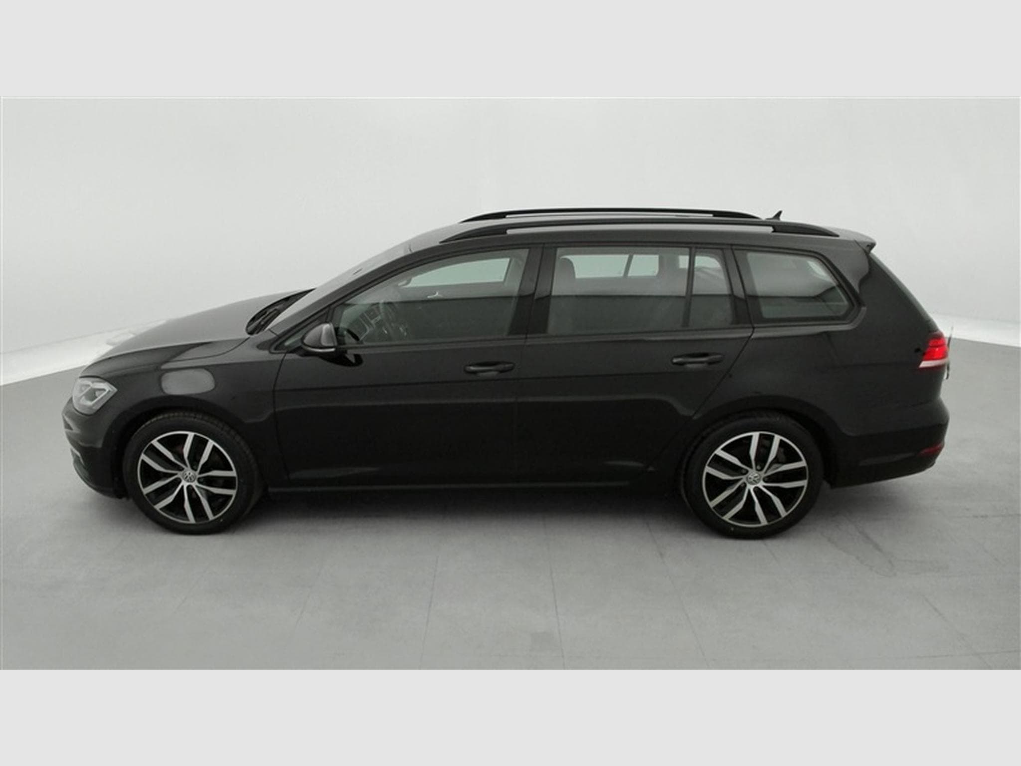 VW Golf 1.4 TSI 150cv Comfortline NAVI / PDC AV+AR / JA 16" (2019) - Photo 3