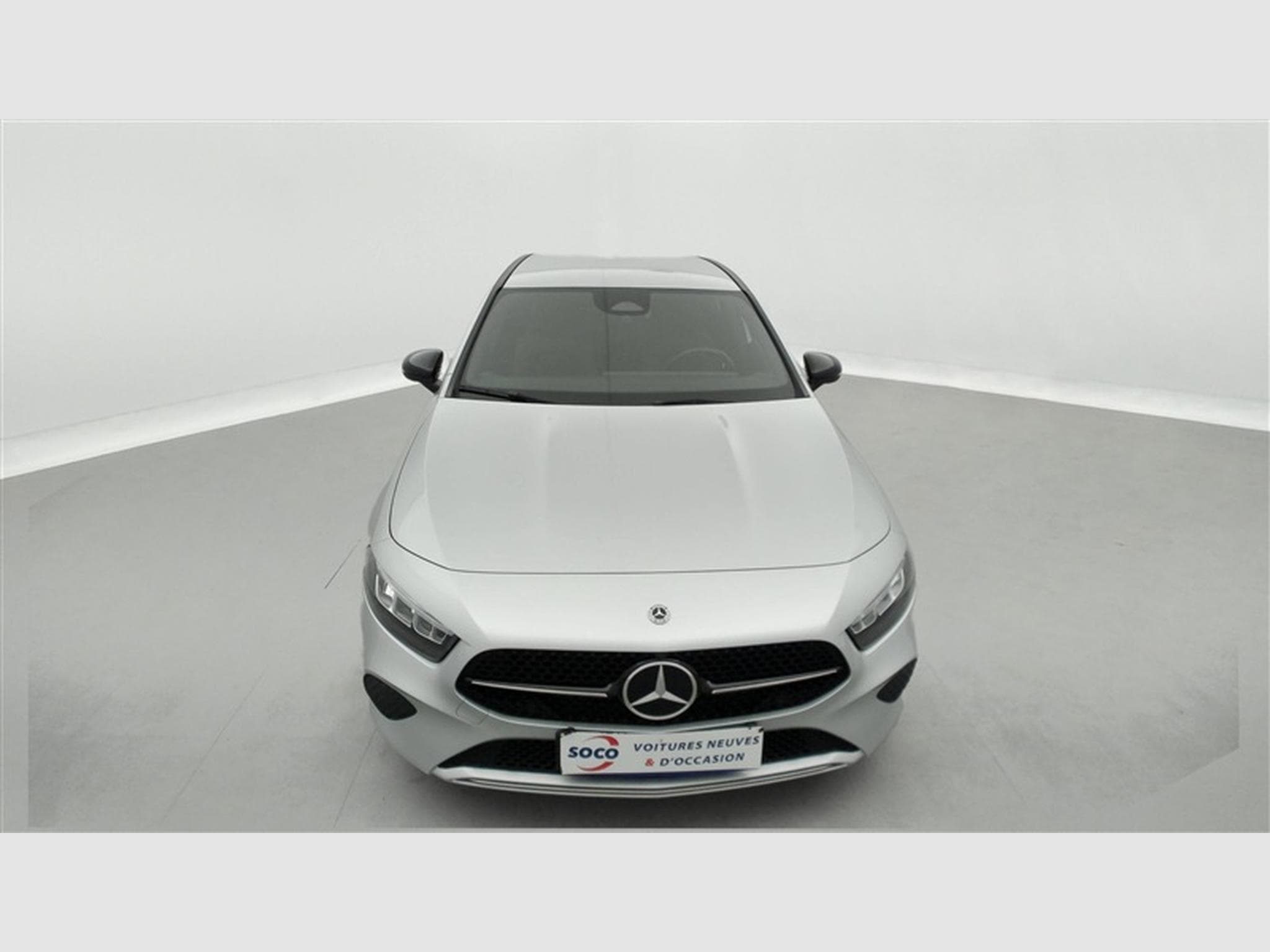 Mercedes A 180 A 180 d Luxury LINE CUIR/NAVI/FULL LED/JA/PDC AV AR (2023) - Photo 4