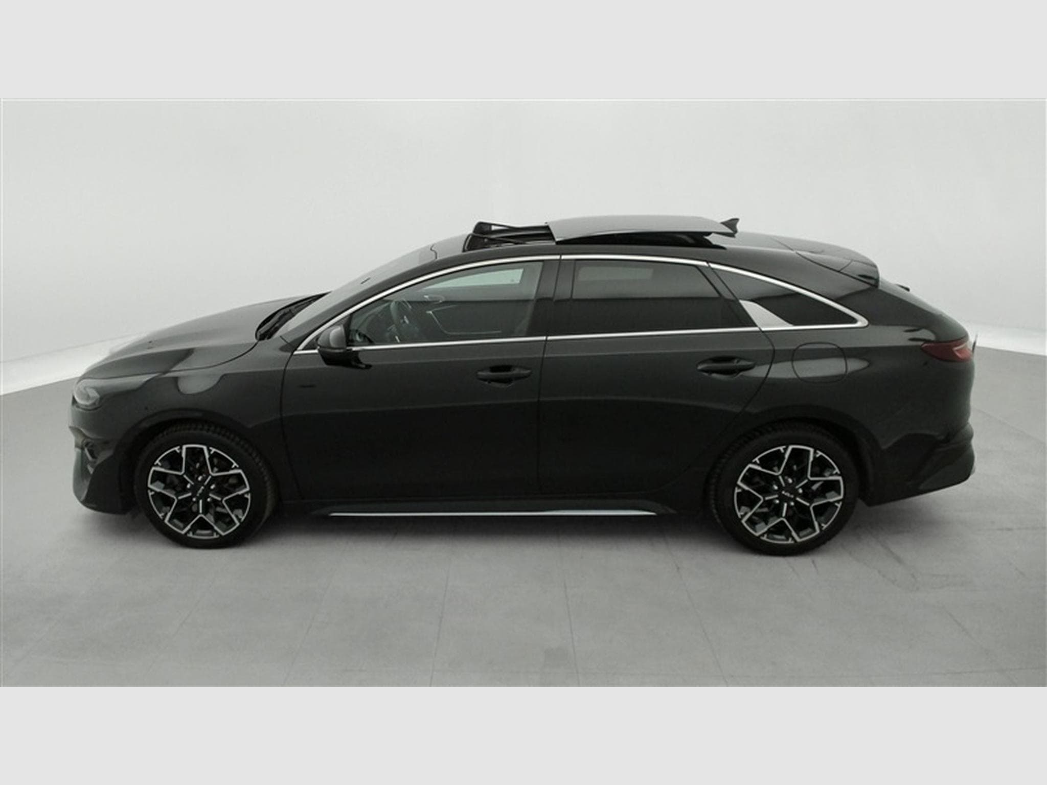 Kia ProCeed 1.5 T-GDI 160Cv GT-Line NAVI LED/ALU/COCKPIT (2024) - Photo 3