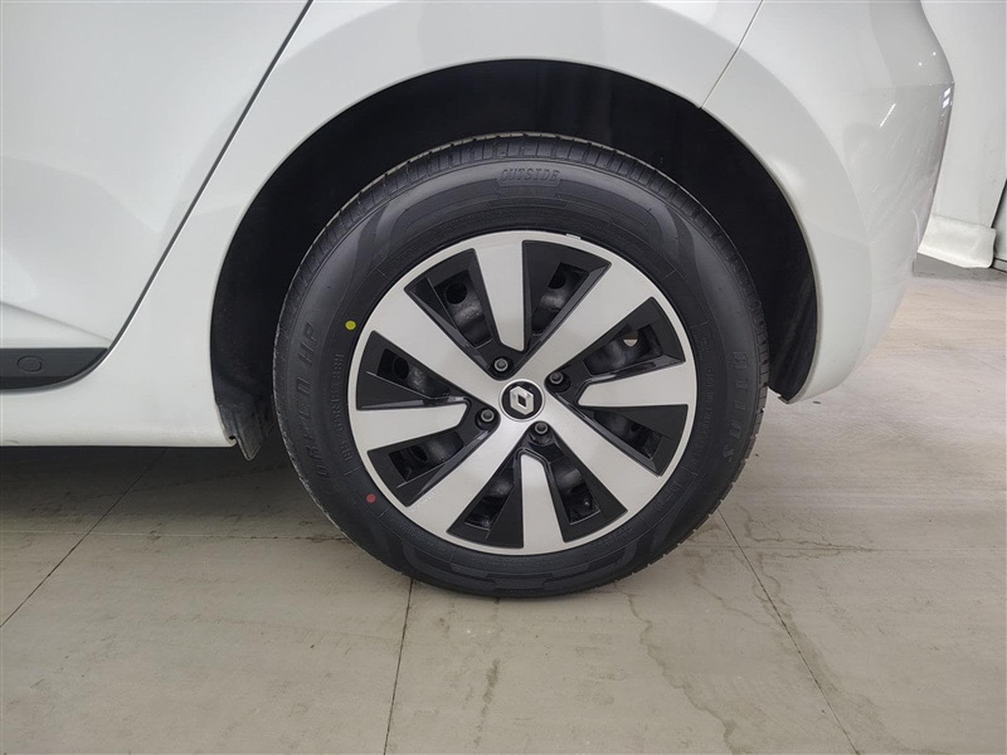 Renault Clio 1.0 TCe 90cv Equilibre APPLECARPLAY / FULL LED / PDC AR (2022) - Photo 6