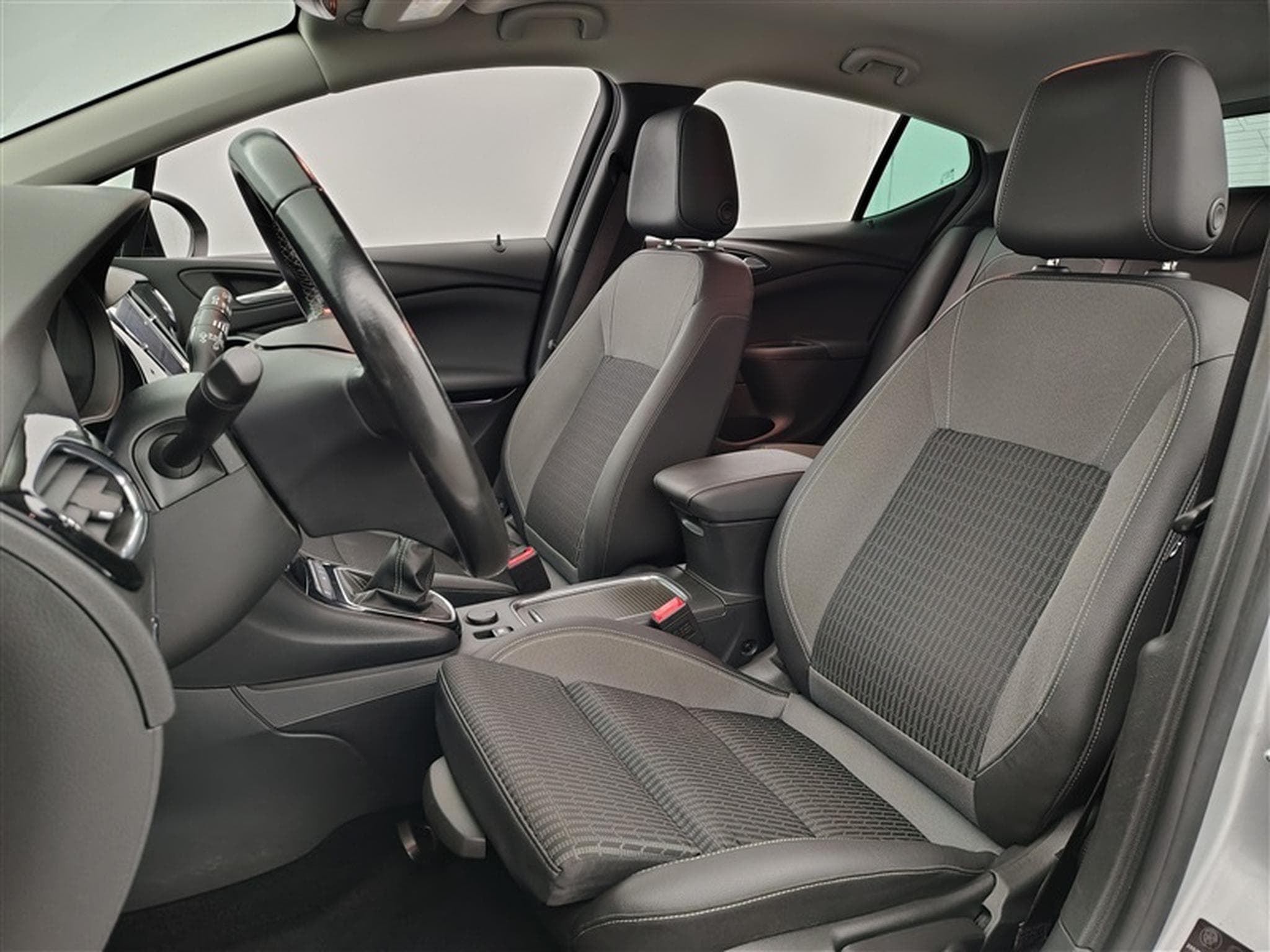 Opel Astra 1.2 Turbo Elegance S/S°NAV°CARPLAY°CAM°FULL LED°PDC AV-AR°JA (2021) - Photo 7