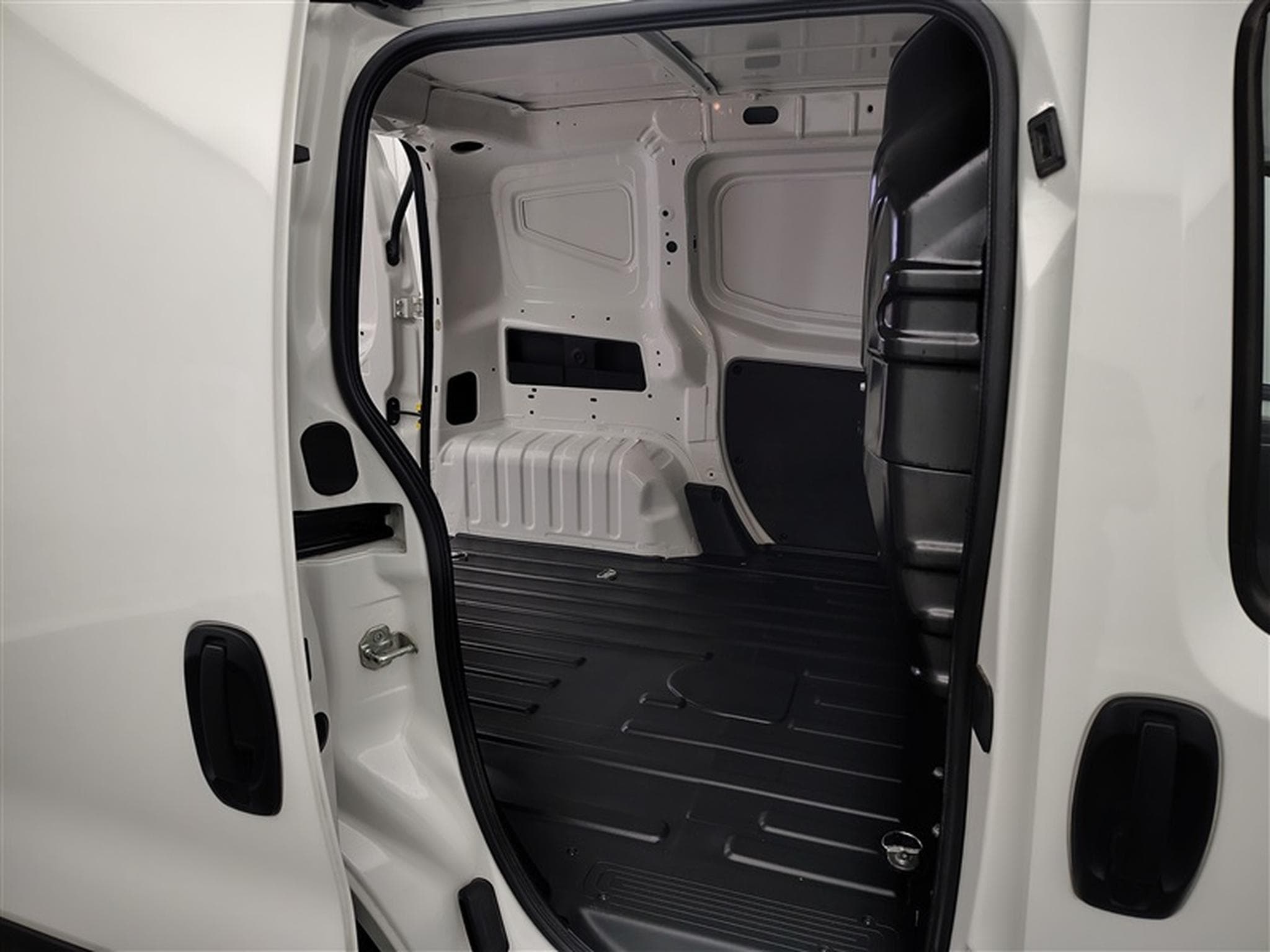 Fiat Fiorino 1.3 Multijet SX NAVI / CLIM (2022) - Photo 13