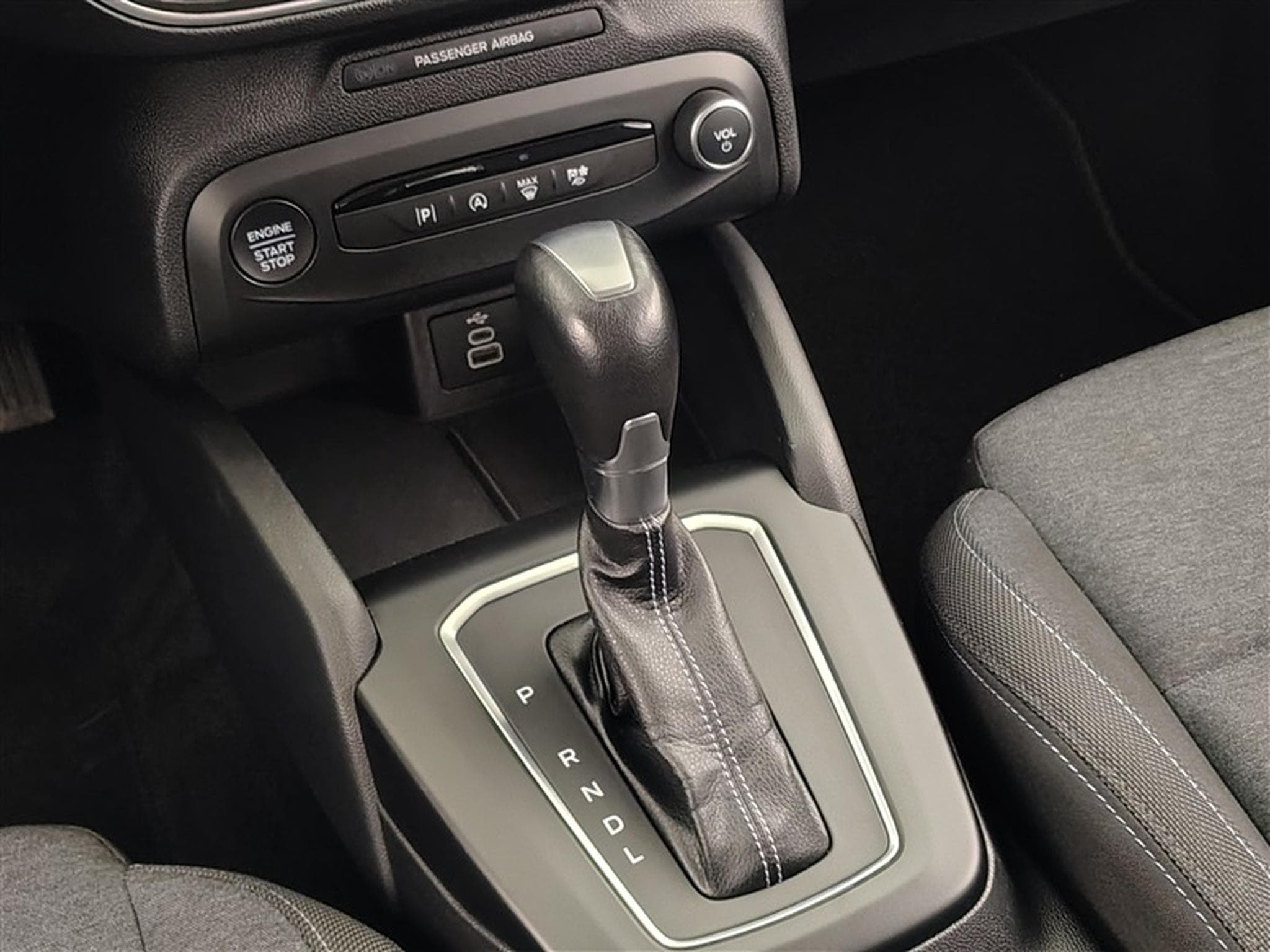 Ford Focus 1.0 EcoBoost 125cv Powershift Active NAVI / FULL LED (2023) - Photo 12
