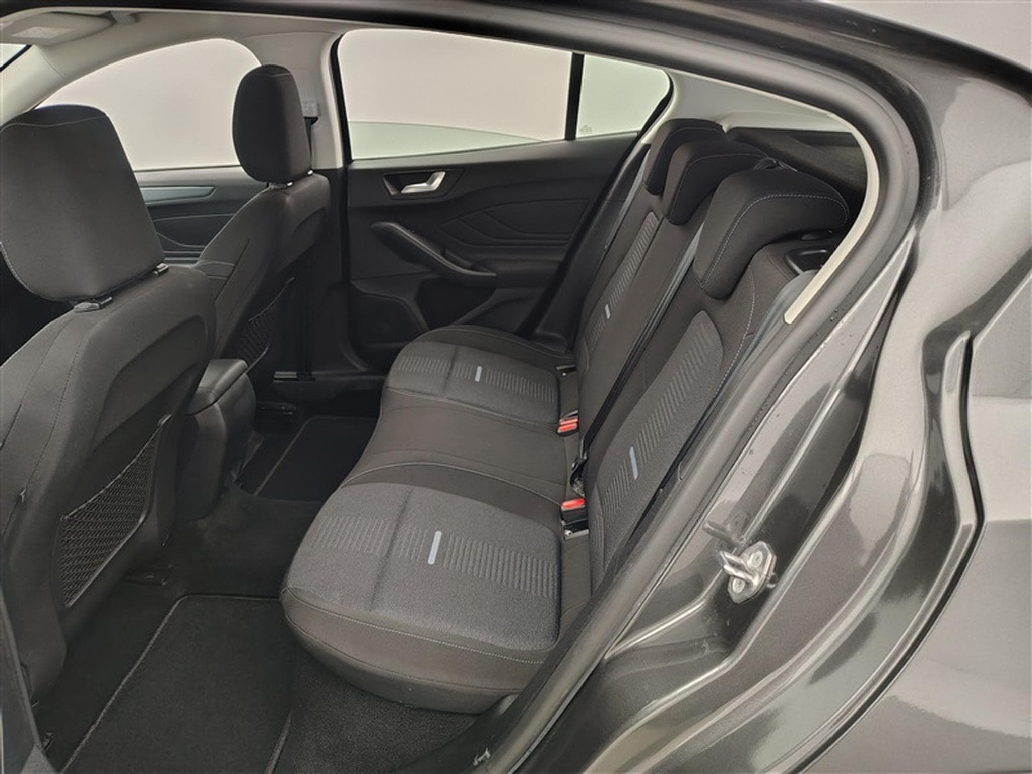 Ford Focus 1.0 EcoBoost 125cv Powershift Active NAVI / FULL LED (2023) - Photo 13