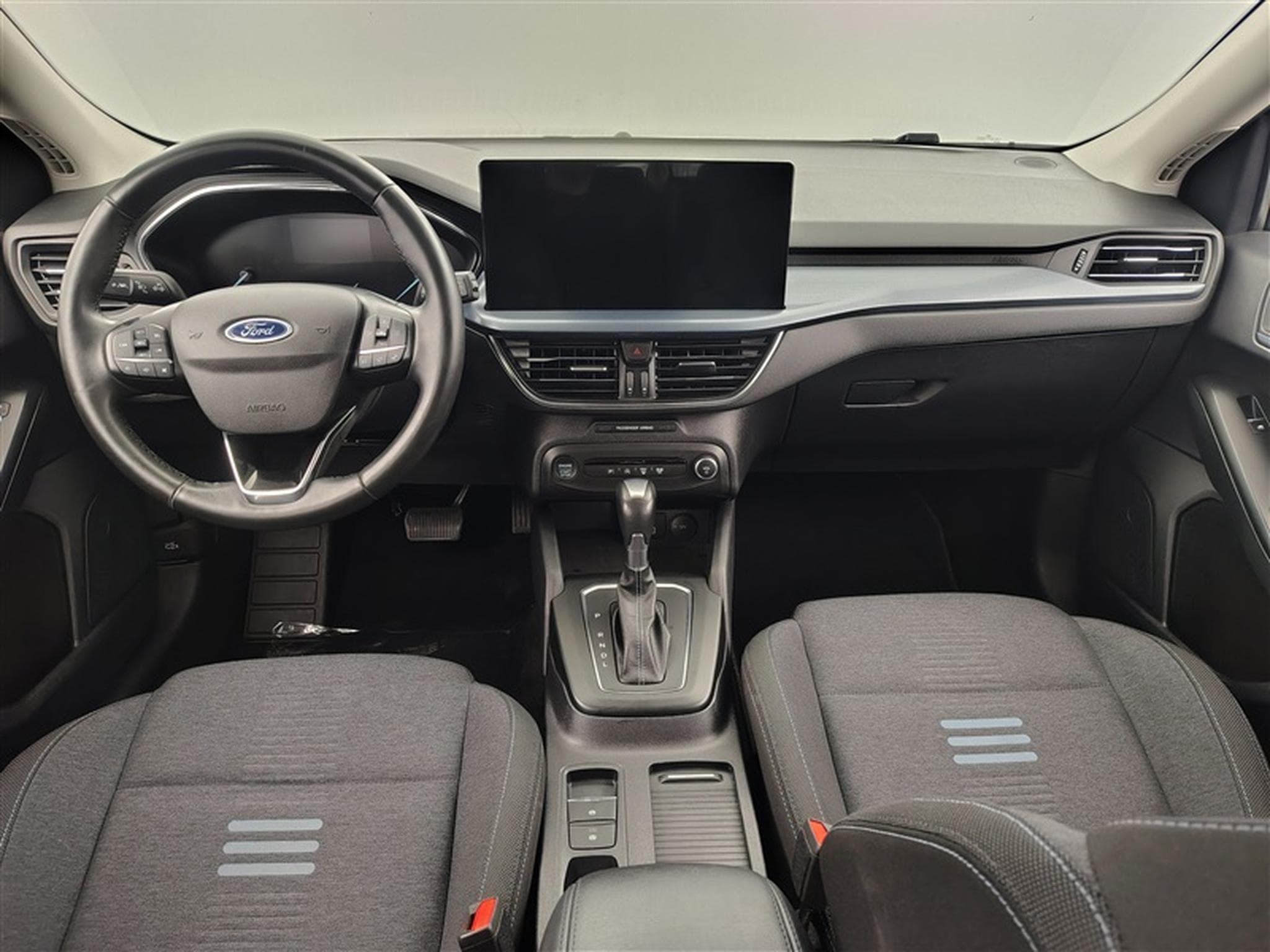Ford Focus 1.0 EcoBoost 125cv Powershift Active NAVI / FULL LED (2023) - Photo 8