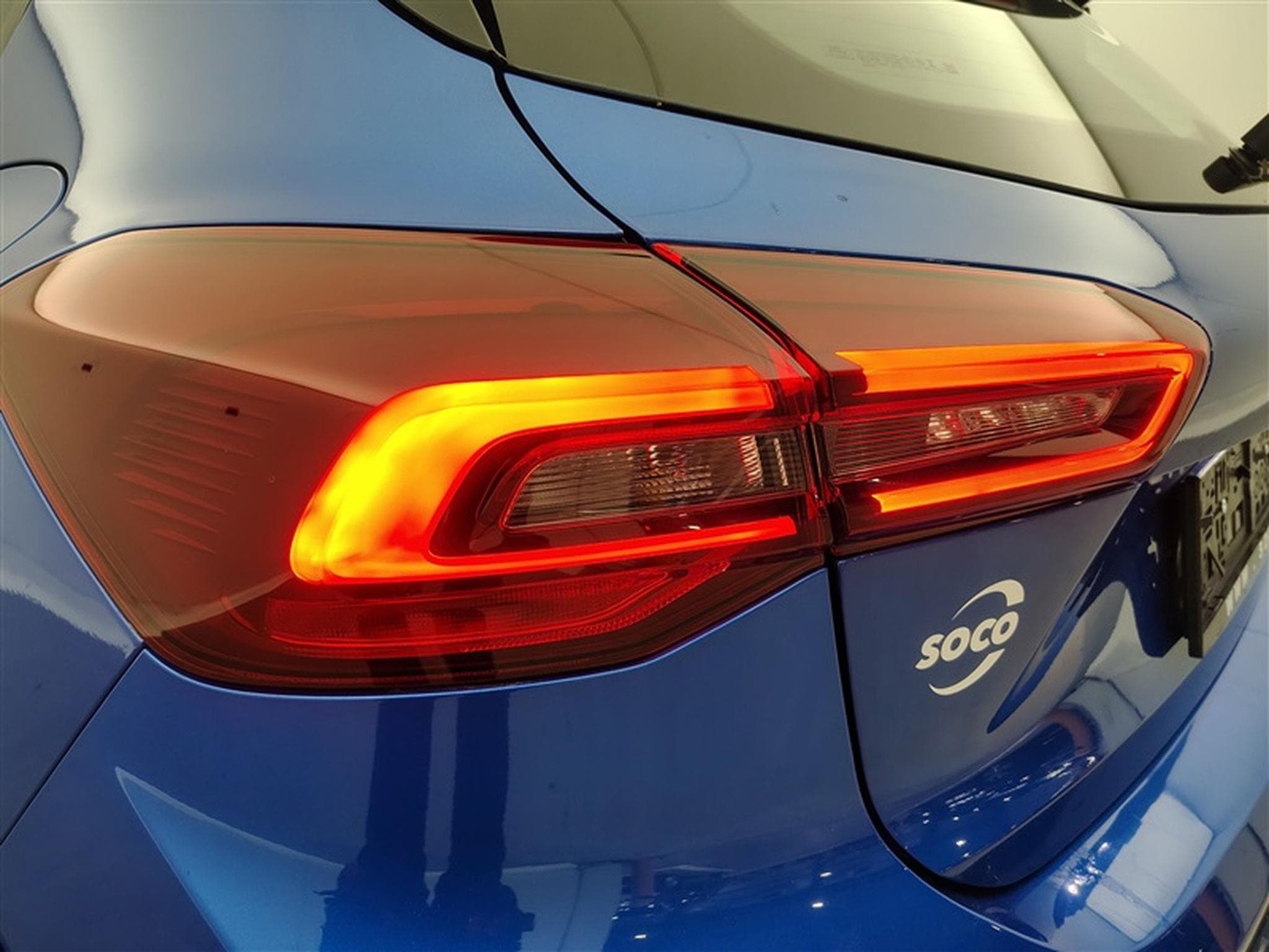 Ford Focus 1.0 EcoBoost 125cv Powershift Active NAVI / FULL LED (2023) - Photo 16