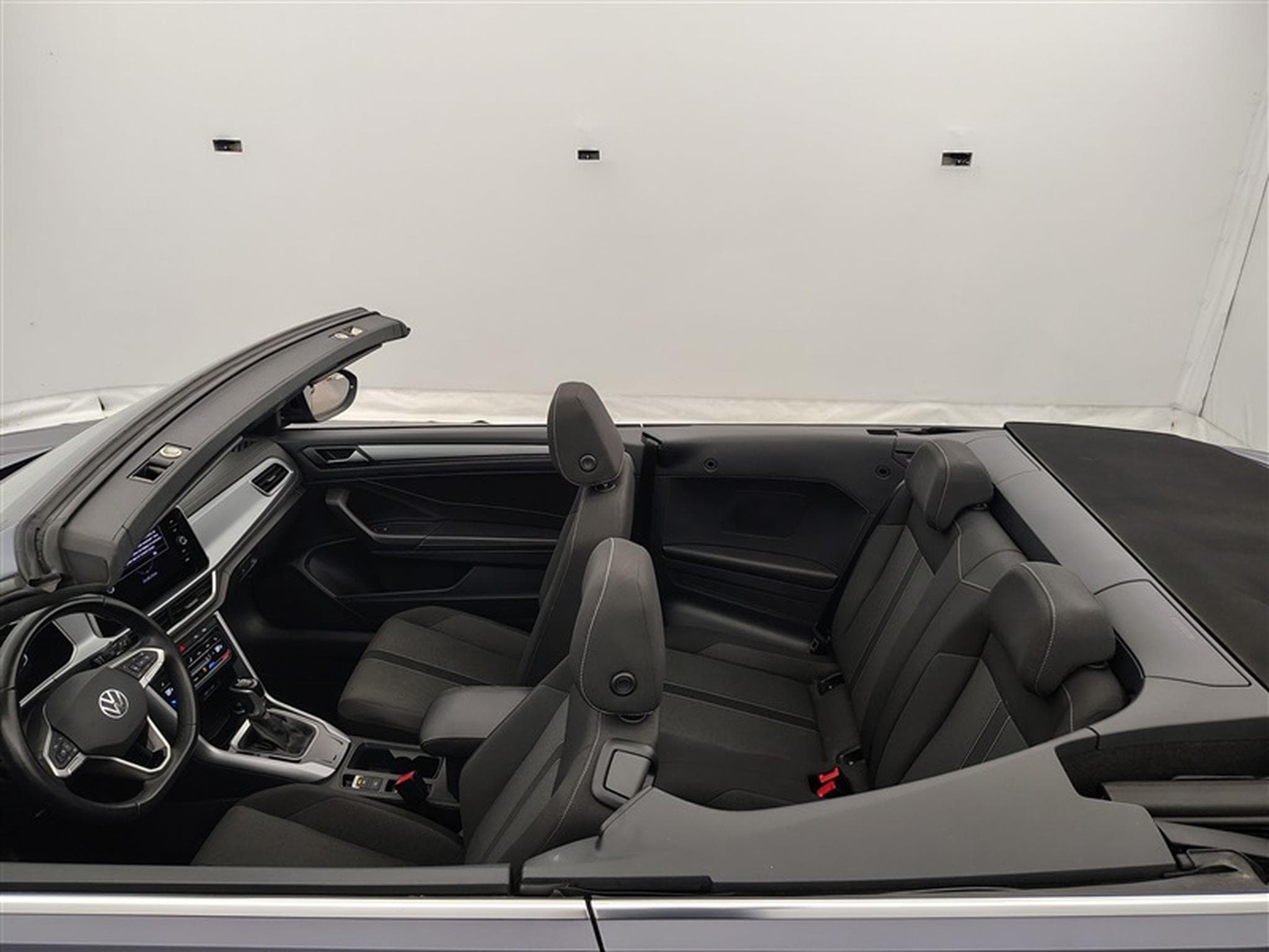 VW T-Roc Cabriolet 1.5 TSI Style DSG CLIM/NAVI/CAMERA (2022) - Photo 18