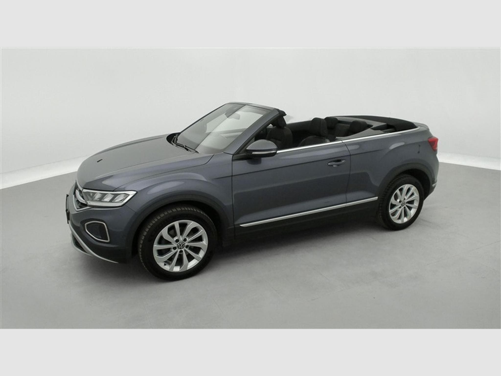 VW T-Roc Cabriolet 1.5 TSI Style DSG CLIM/NAVI/CAMERA (2022) - Photo 23