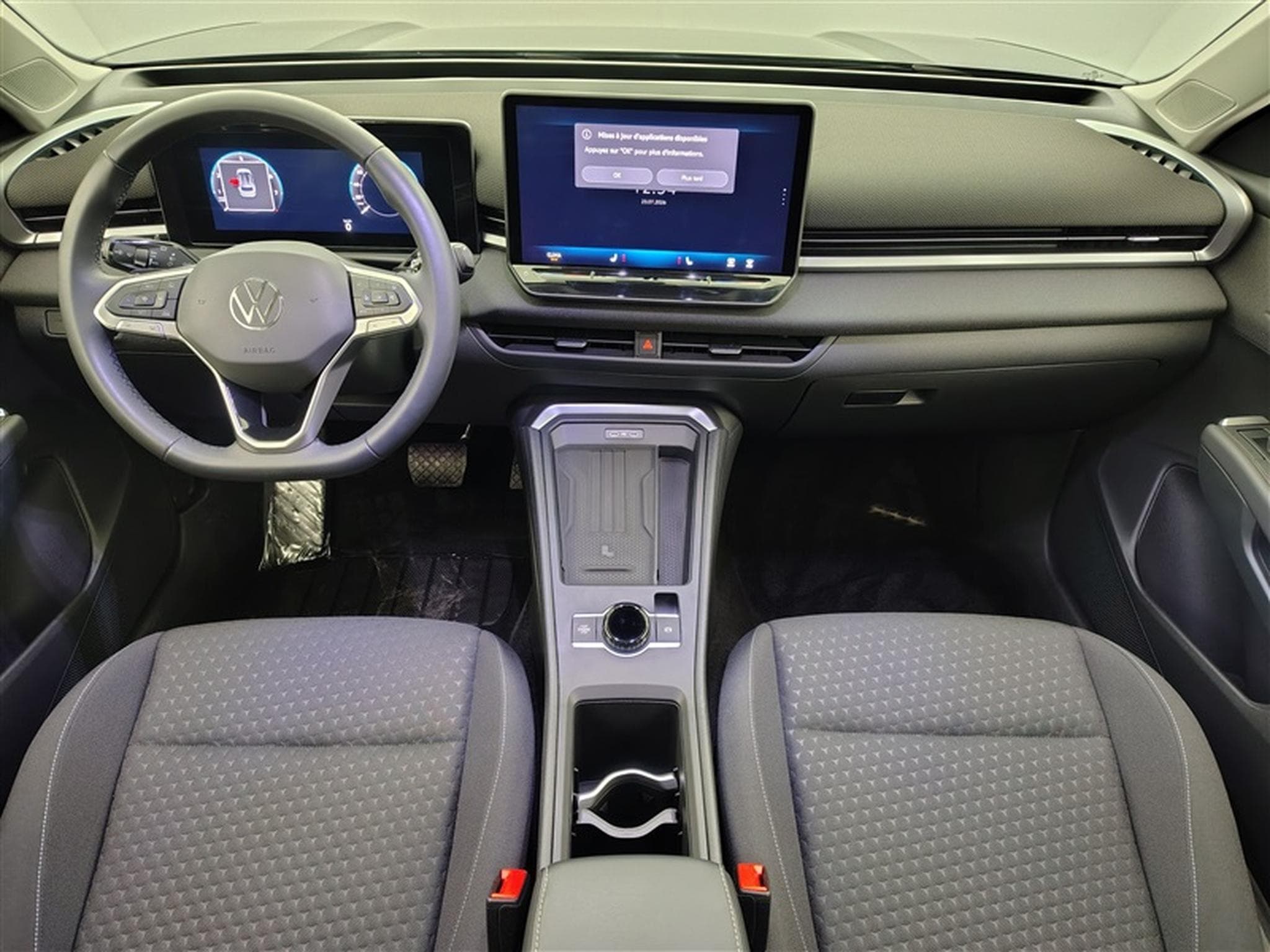 VW T-Roc 1.5 TSI 115cv DSG United CARPLAY / FULL LED / CAMERA (2026) - Photo 8