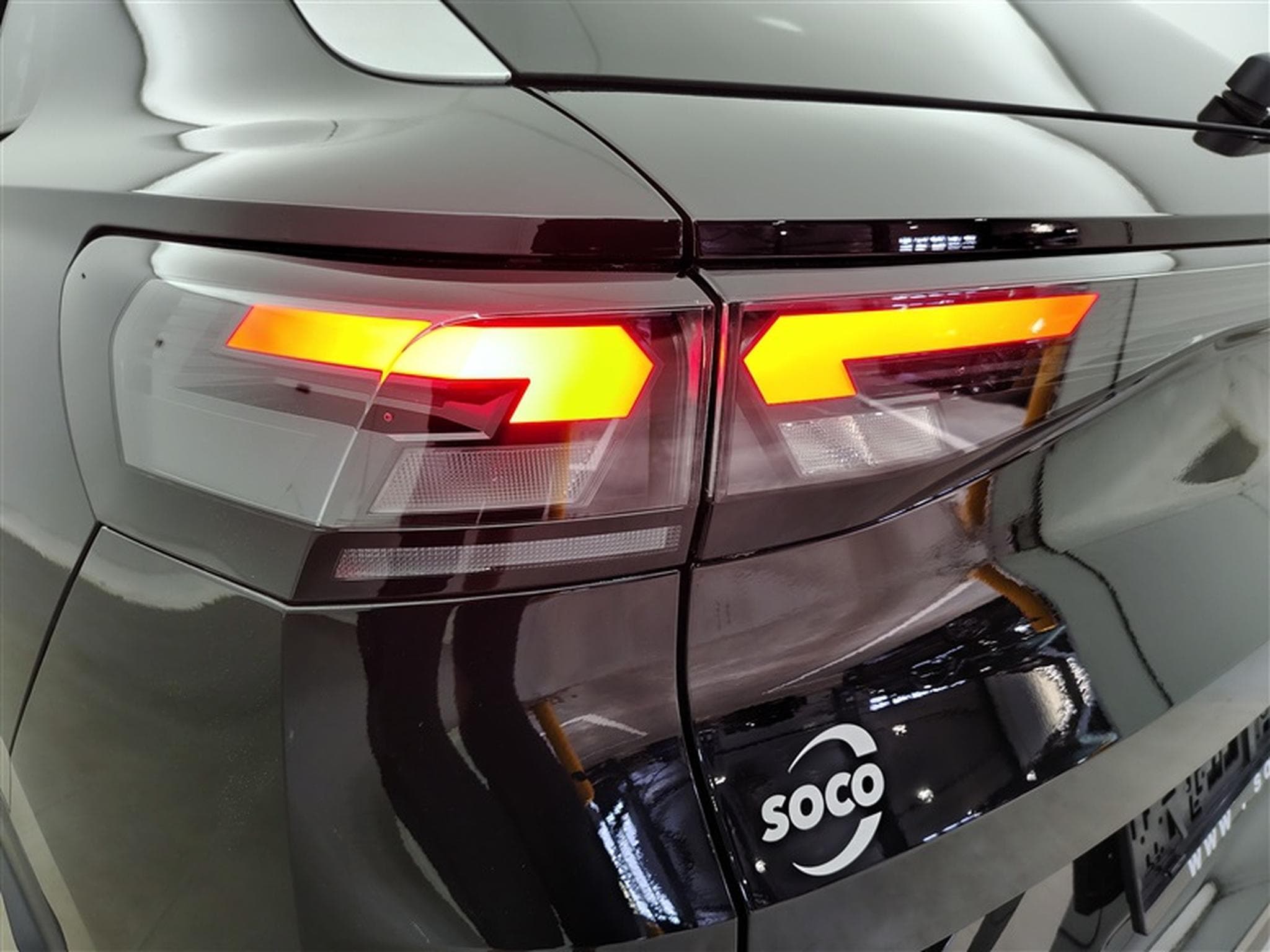 VW T-Roc 1.5 TSI 115cv DSG United CARPLAY / FULL LED / CAMERA (2026) - Photo 16