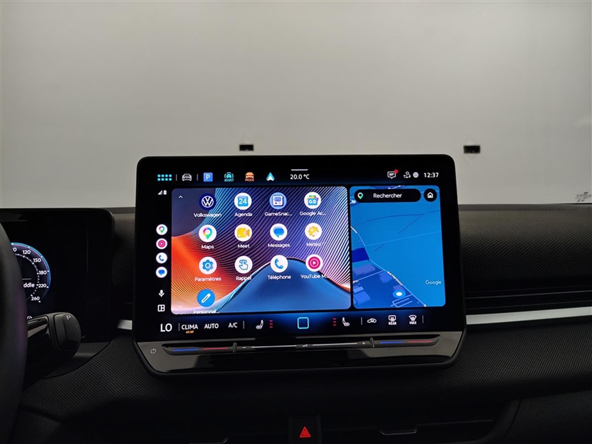 VW T-Roc 1.5 TSI 115cv DSG United CARPLAY / FULL LED / CAMERA (2026) - Photo 20