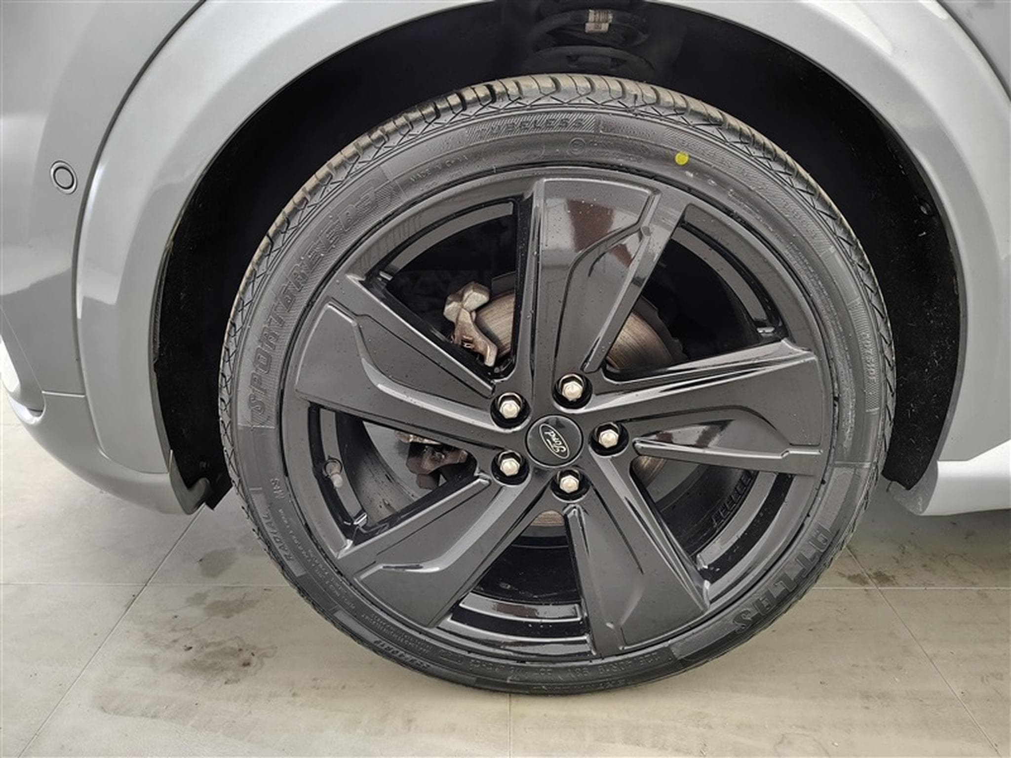 Ford Puma 1.0 EcoBoost mHEV ST-Line V (2023) - Photo 6