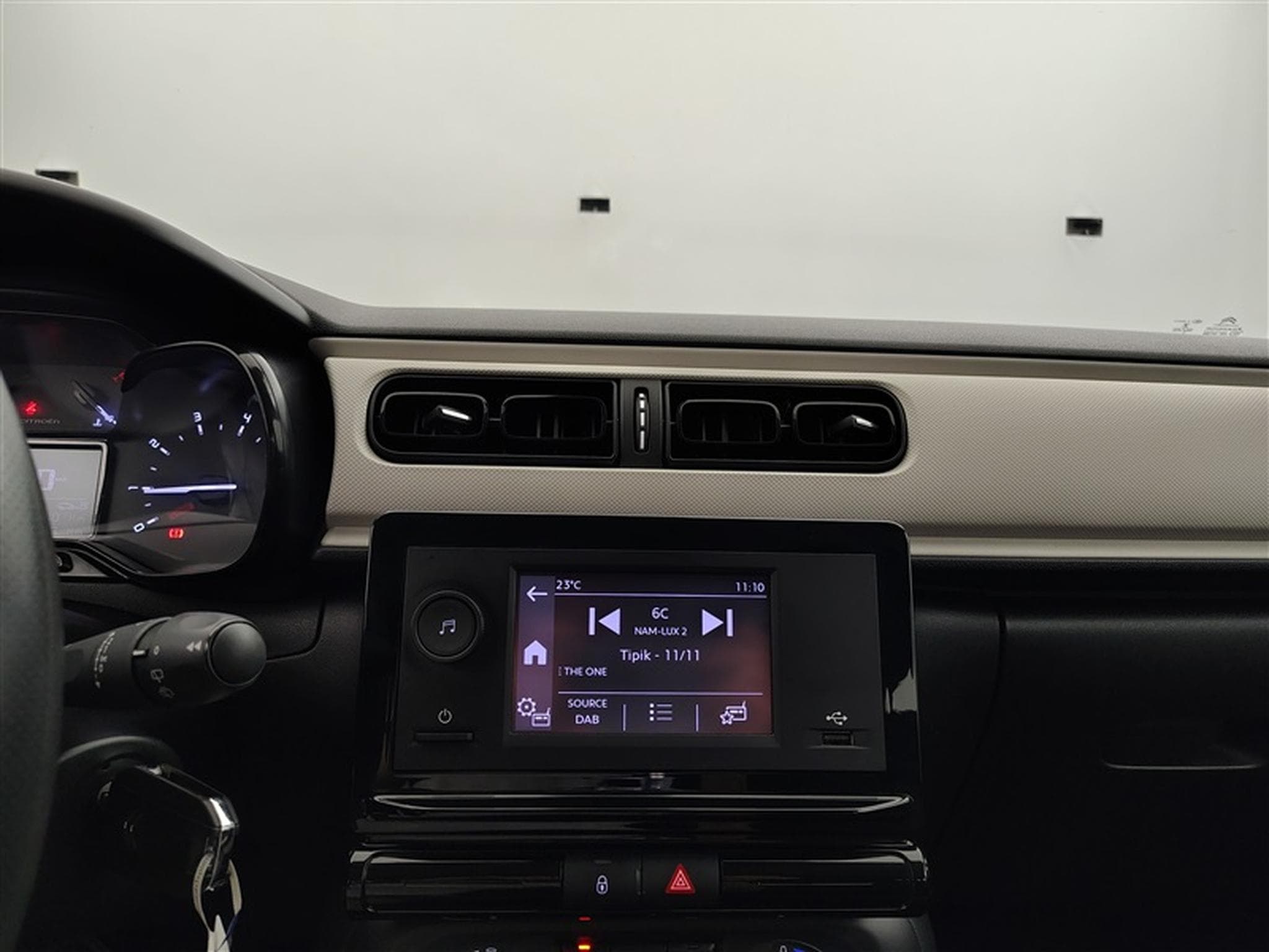 Citroën C3 1.2i PureTech 82Cv Live (2021) - Photo 11