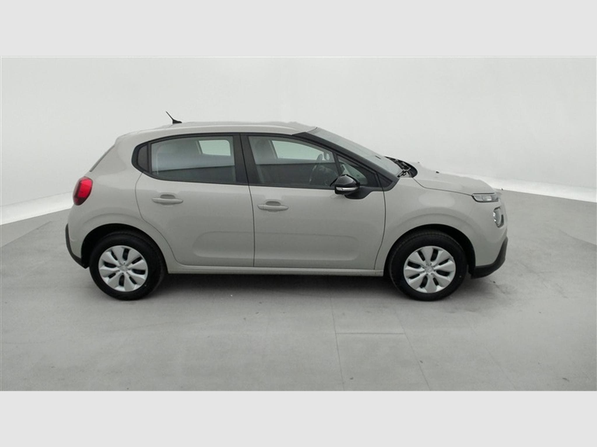 Citroën C3 1.2i PureTech 82Cv Live (2021) - Photo 21