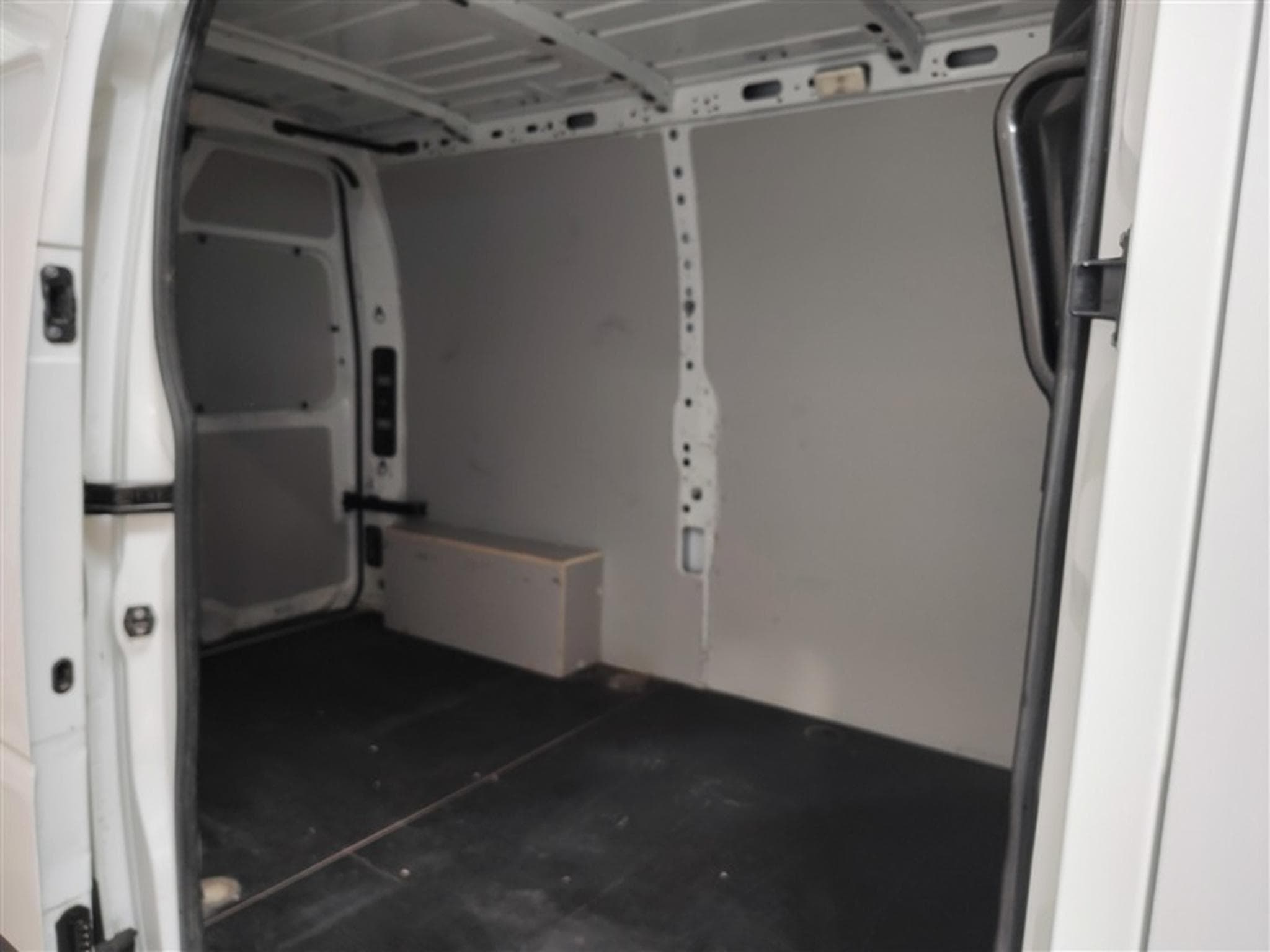 Nissan Interstar 2.3 dCi 35 L2H2 Airco / PDC (2023) - Photo 13