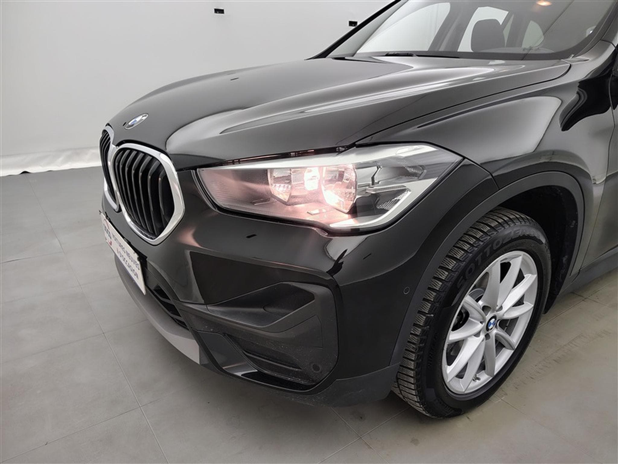 BMW X1 1.5 dA sDrive16 NAVI / CLIM / TOIT PANO (2021) - Photo 15