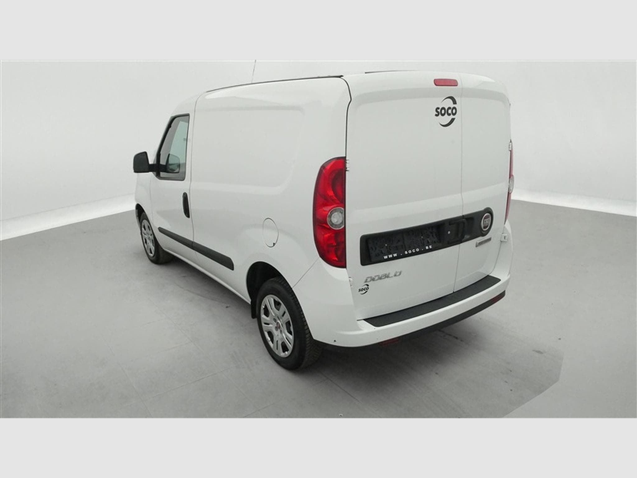 Fiat Doblo 1.6 MJET Cargo CLIM / CARPLAY (2023) - Photo 2