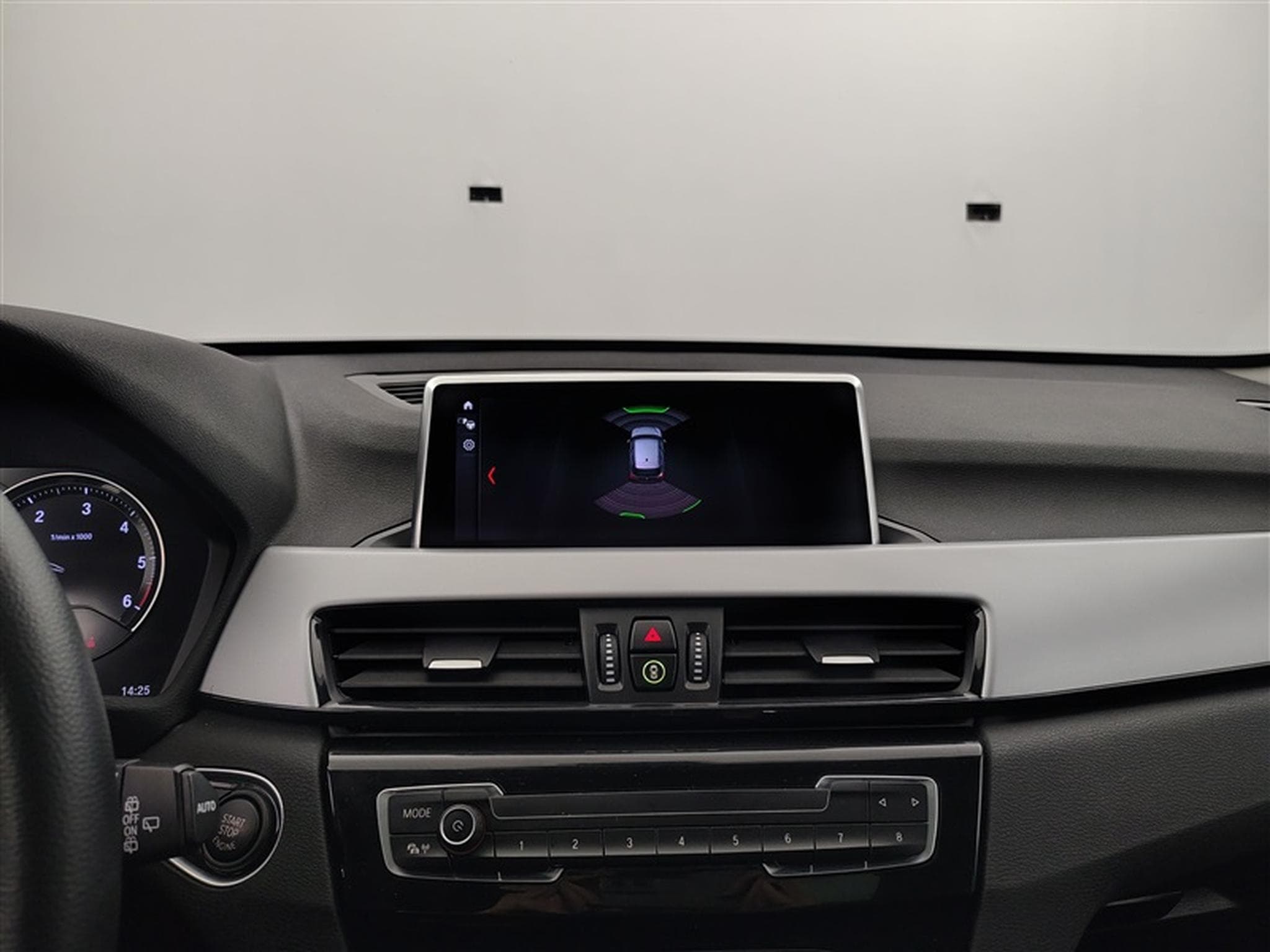 BMW X1 1.5 dA sDrive16 NAVI / CLIM / TOIT PANO (2021) - Photo 17