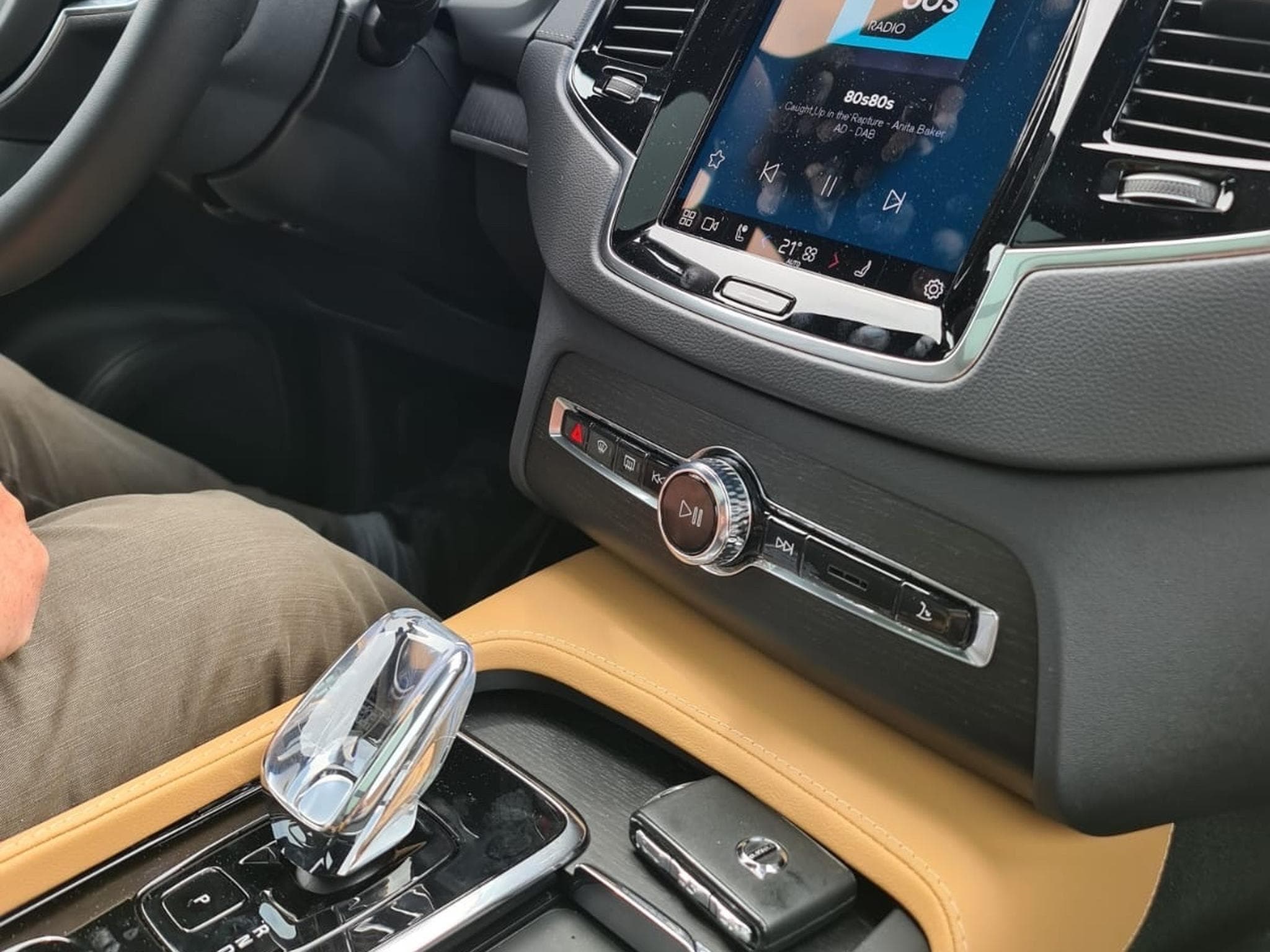 Volvo XC90 Ultimate B5 Diesel (2023) - Photo 2
