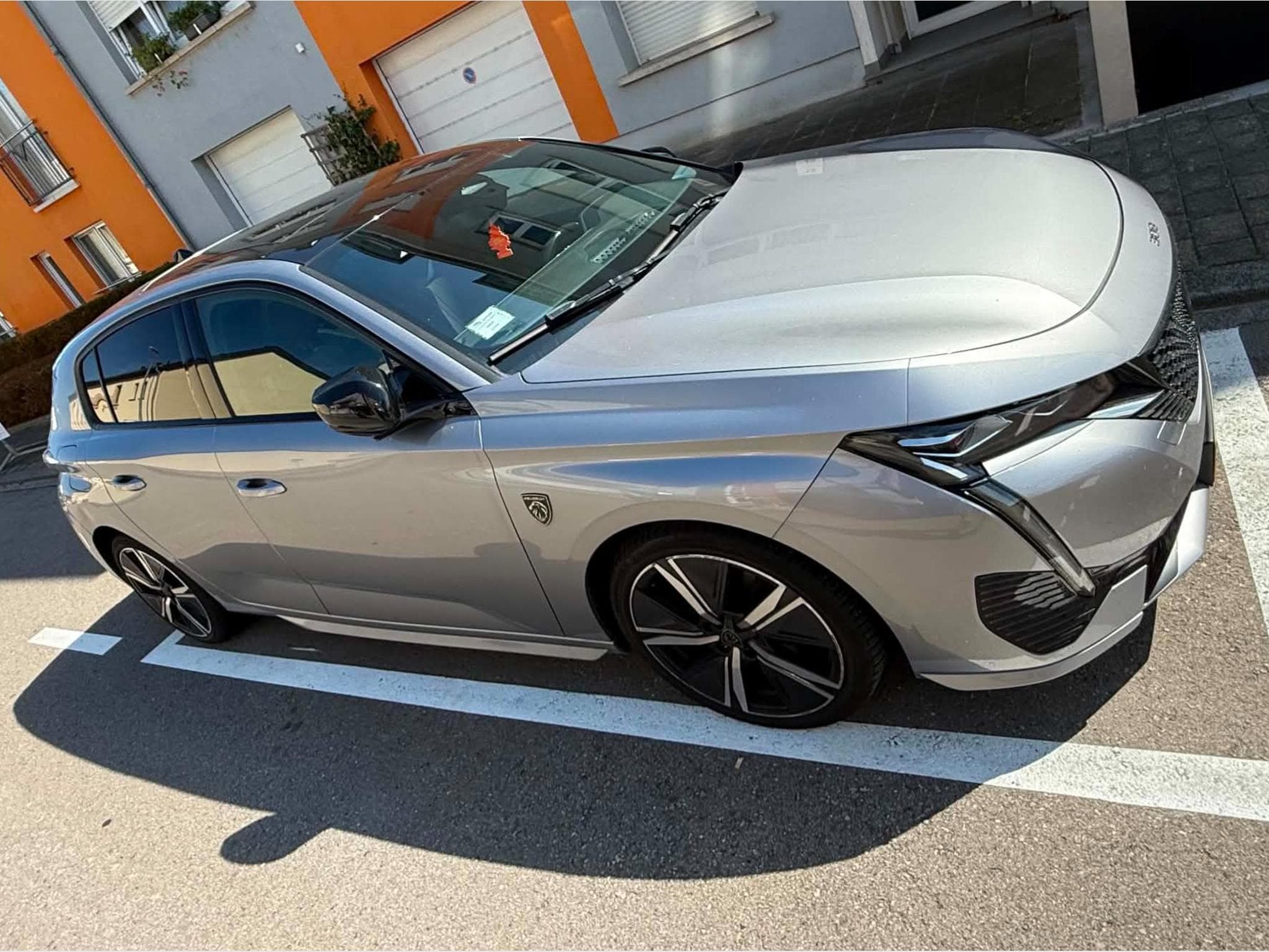 Peugeot 308 New 308 GT 1.5 BLUEHDI (2022) - Photo 4