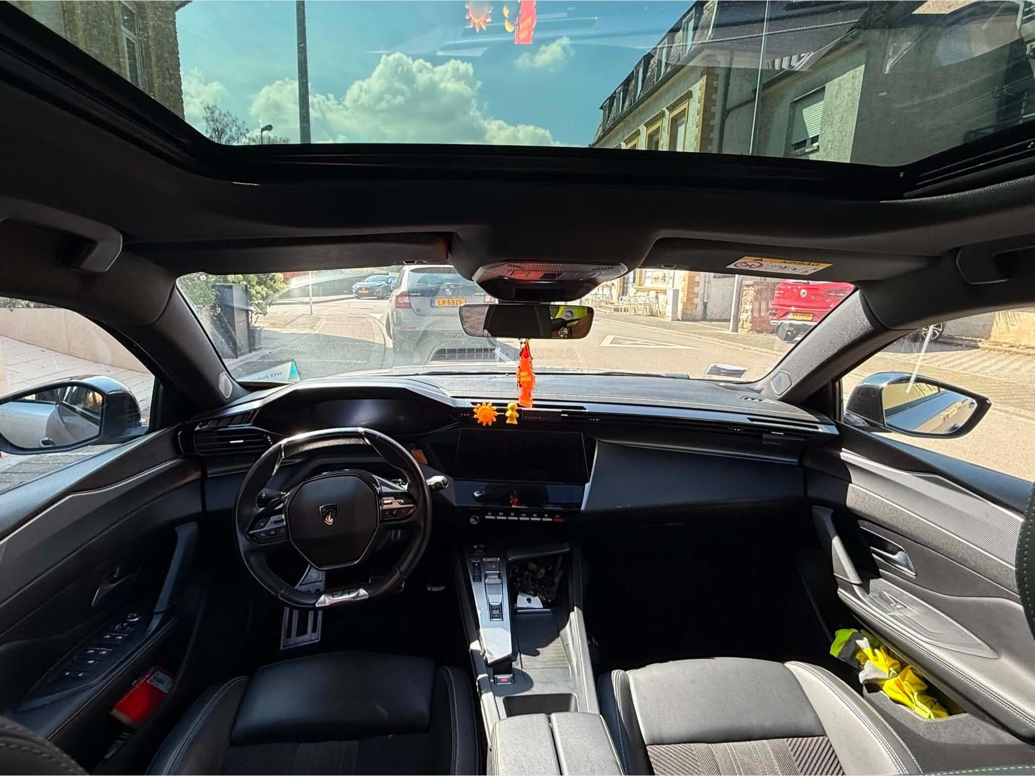 Peugeot 308 New 308 GT 1.5 BLUEHDI (2022) - Photo 7