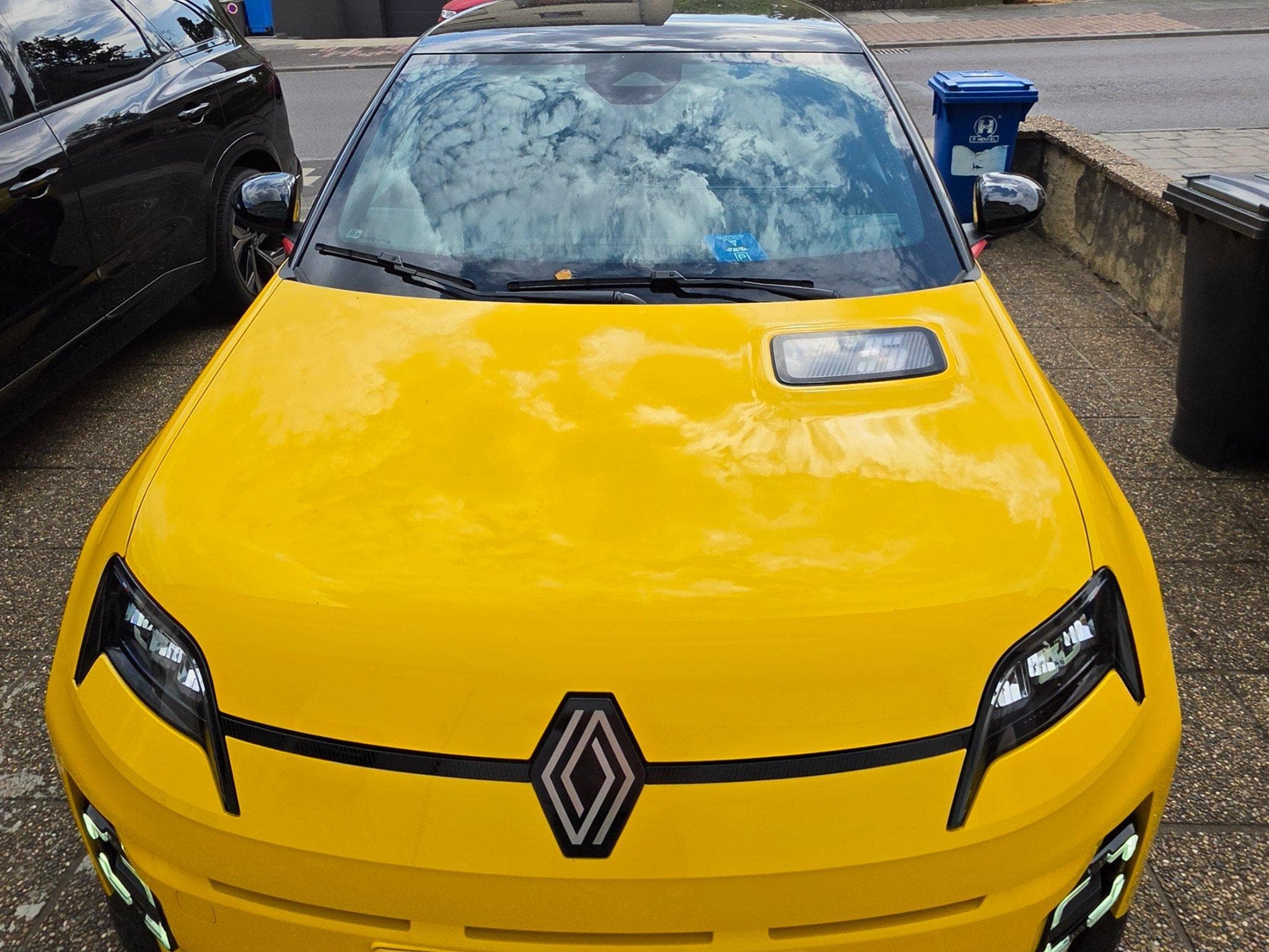 Renault R5 E-Tech Iconic Five 150 Comfort Range (2025) - Foto 1