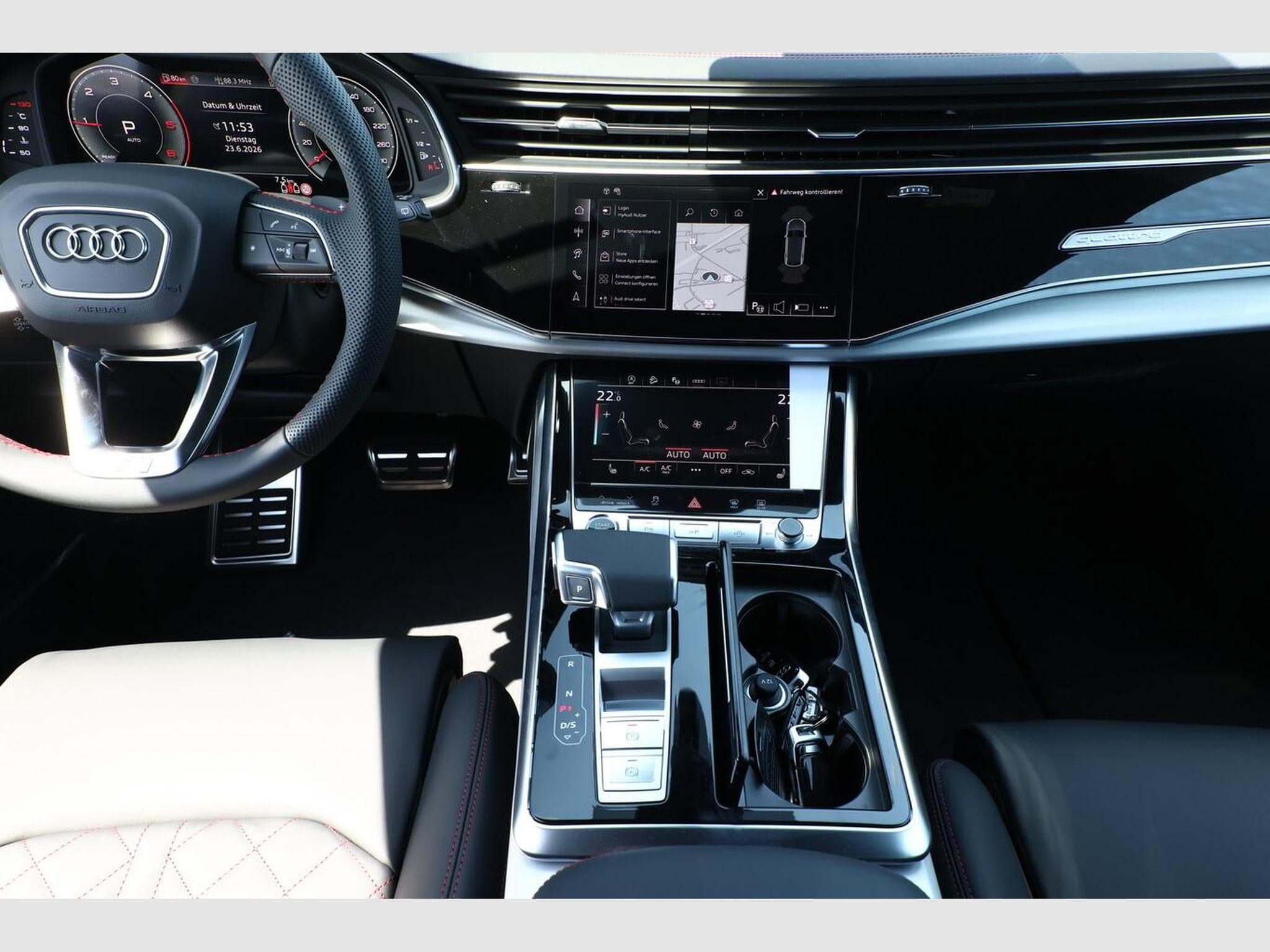 Audi Q8 S line (2026) - Foto 8