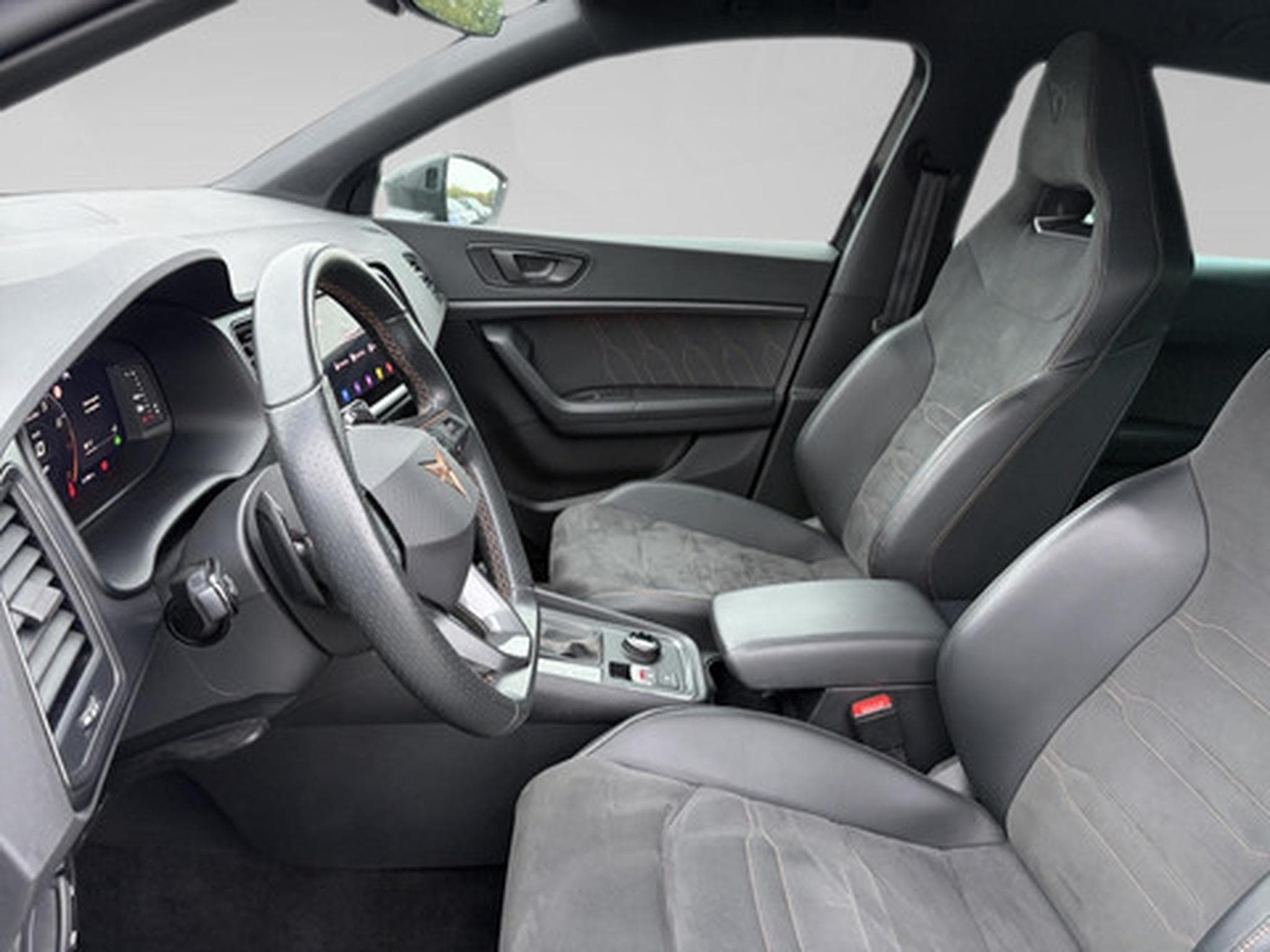 Cupra Ateca 2.0 TSI VZ 221kW DSG 4WD (2023) - Foto 4