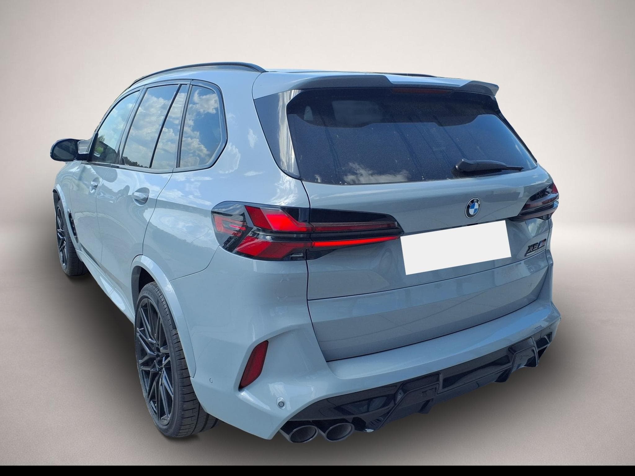 BMW X5M (2026) - Photo 2