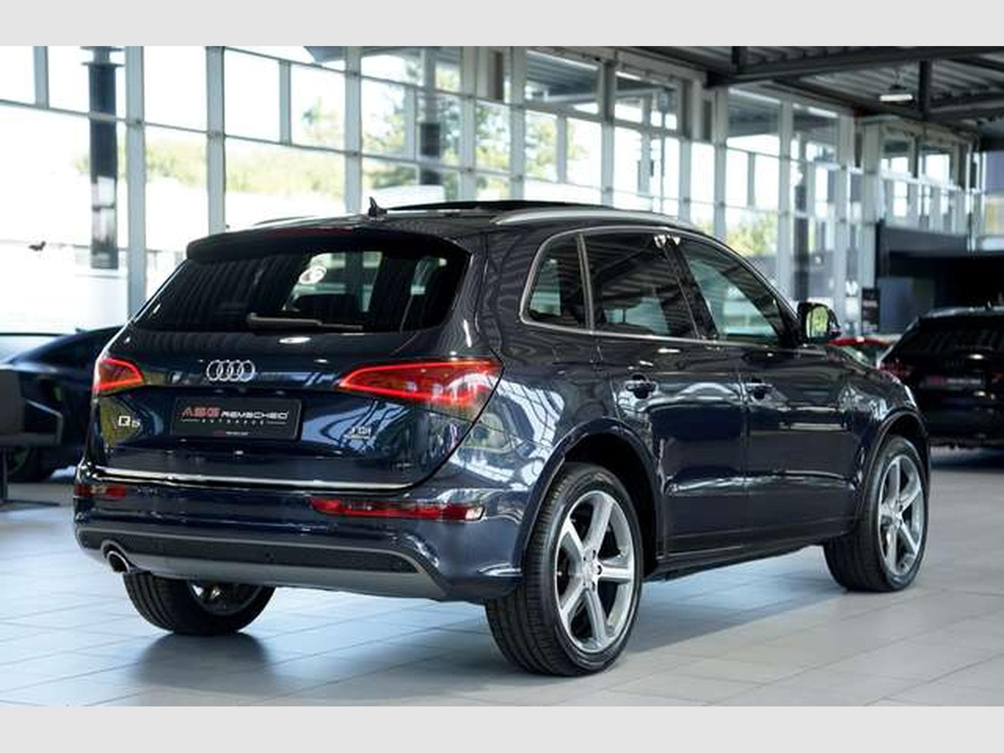 Audi Q5 S line 2.0 TDI q *Pano*ACC*Kamera*AHK*Standhz (2017) - Foto 7