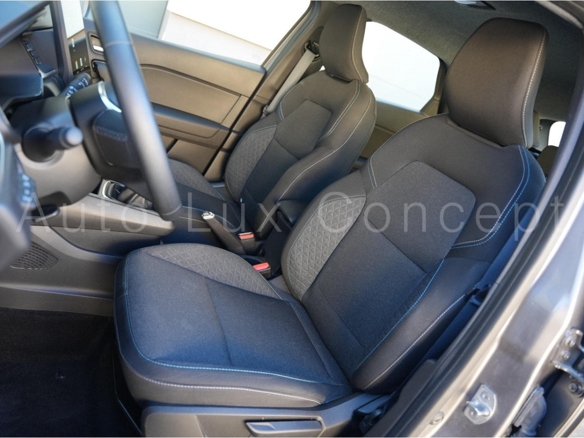 Renault Captur Eco-G 100 Evolution (2025) - Foto 7