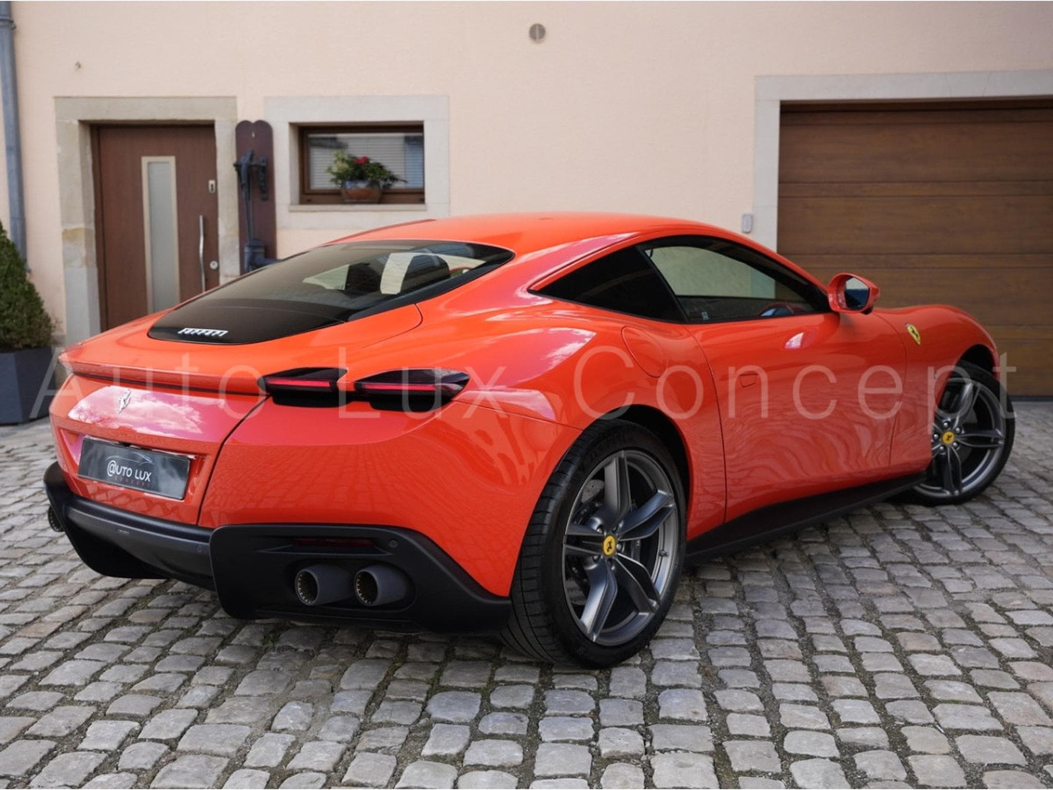 Ferrari Roma Rosso Dino (2021) - Foto 3