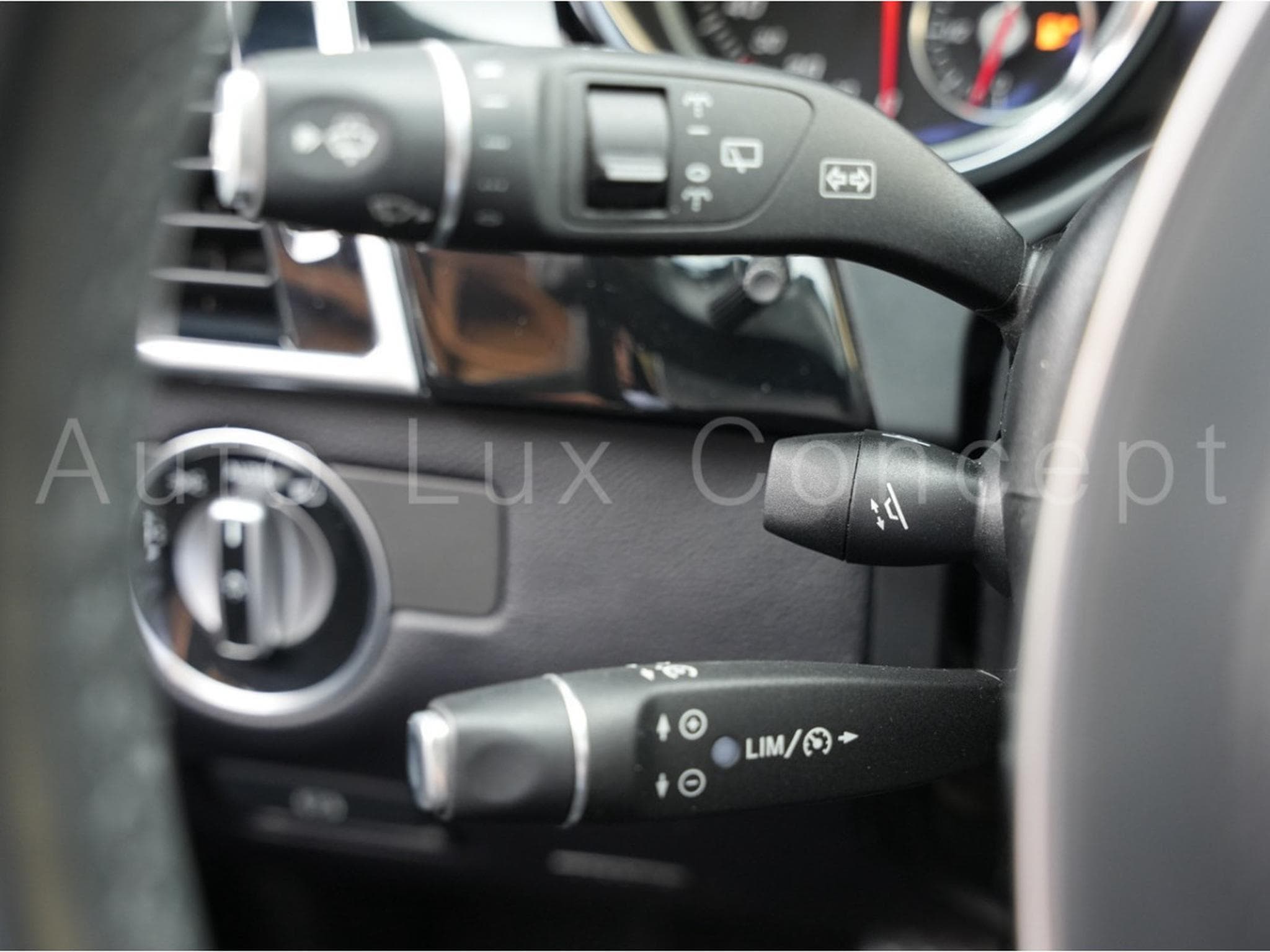 Mercedes GLS 350 d 4MATIC AMG Line (2018) - Foto 15