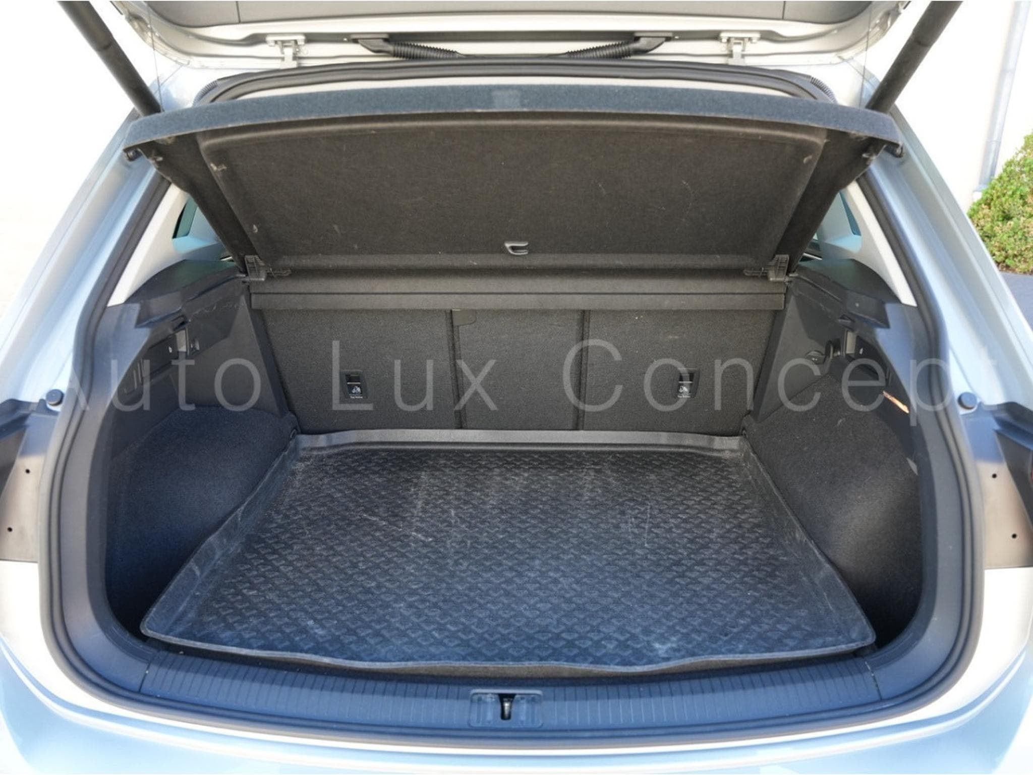 VW Tiguan 2.0 TSI 180 Carat Exclusive 4Motion DSG7 (2018) - Foto 23